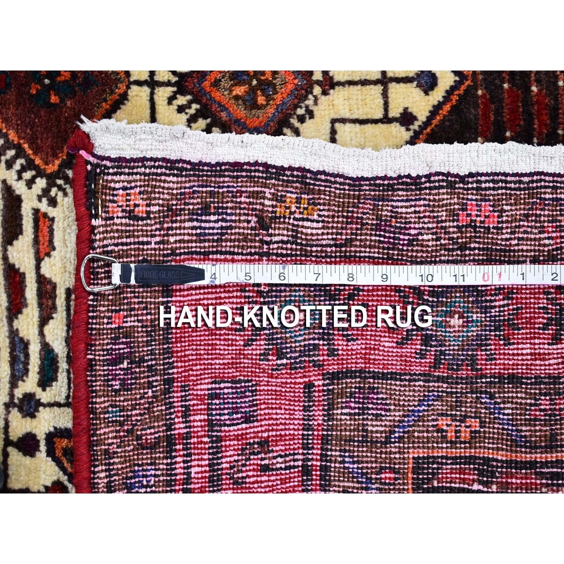 Roter persischer Hamadan-Teppich aus Wolle, handgeknüpft, vollflorig, in Rot (Ende des 20. Jahrhunderts) im Angebot