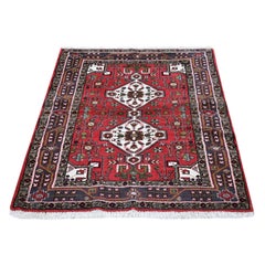 Tapis oriental rouge vintage persan Hamadan à motif géométrique en pure laine nouée à la main