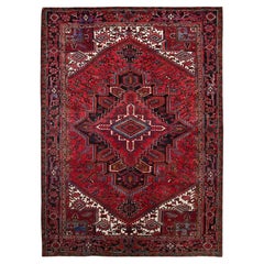 Tapis oriental rouge vintage noué à la main Heriz, vieilli et propre