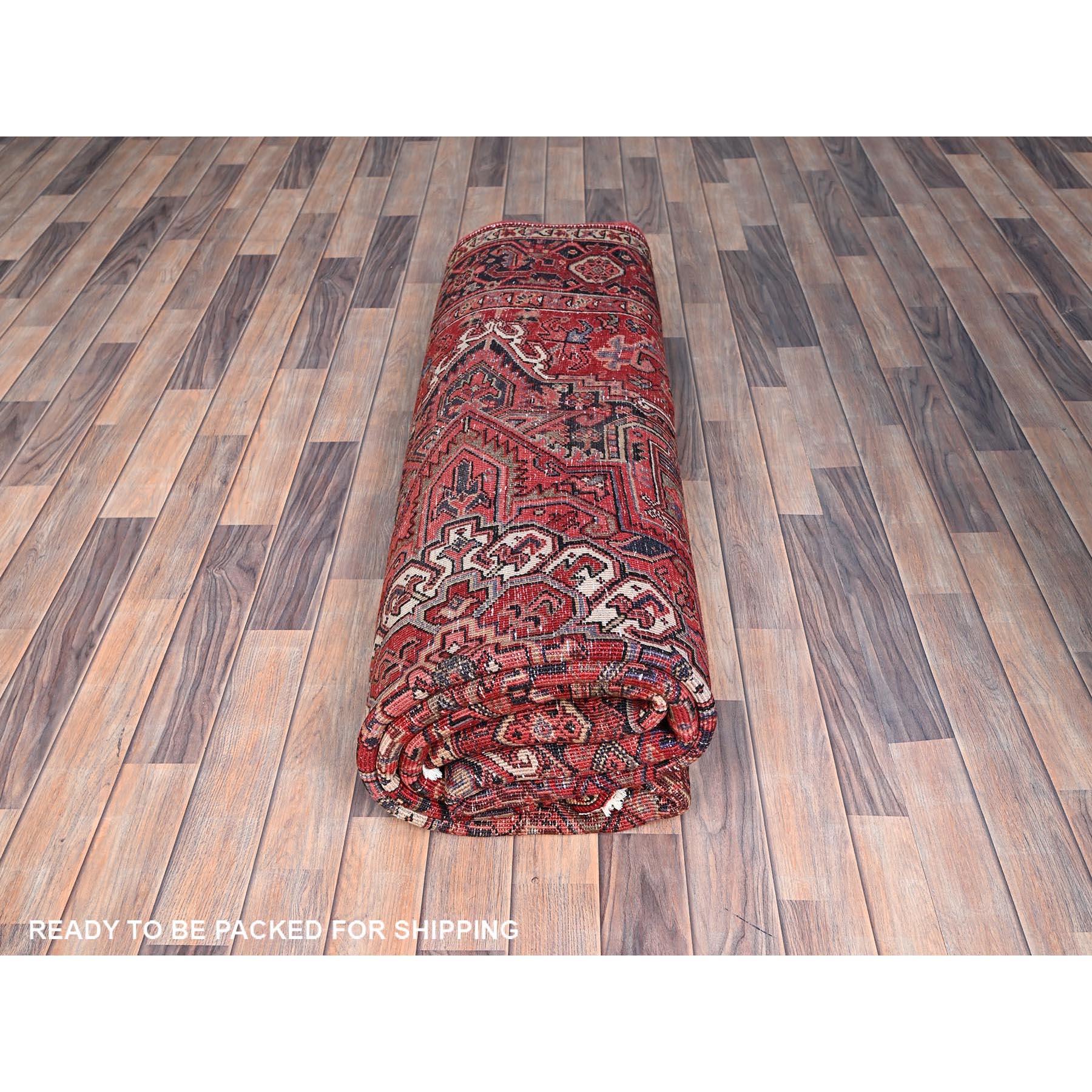 Red Vintage Persian Heriz Design Rustic Look Clean Abrash Wool Hand Knotted Rug For Sale 4