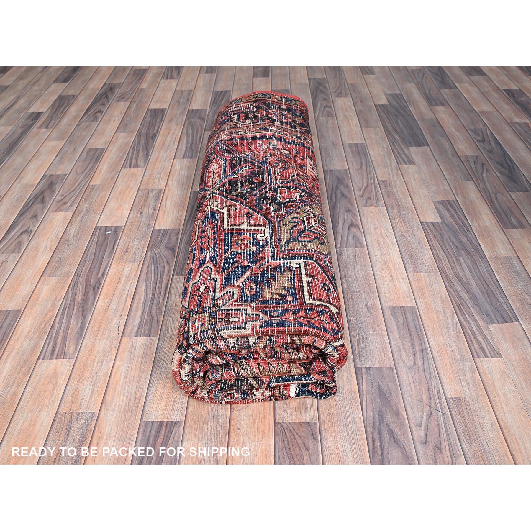 Red Vintage Persian Heriz Rustic Feel Abrash Hand Knotted Soft Wool Clean Rug For Sale 5