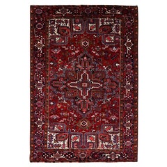 Tapis persan Heriz vintage rouge, nettoyé et noué à la main, à l'aspect rustique