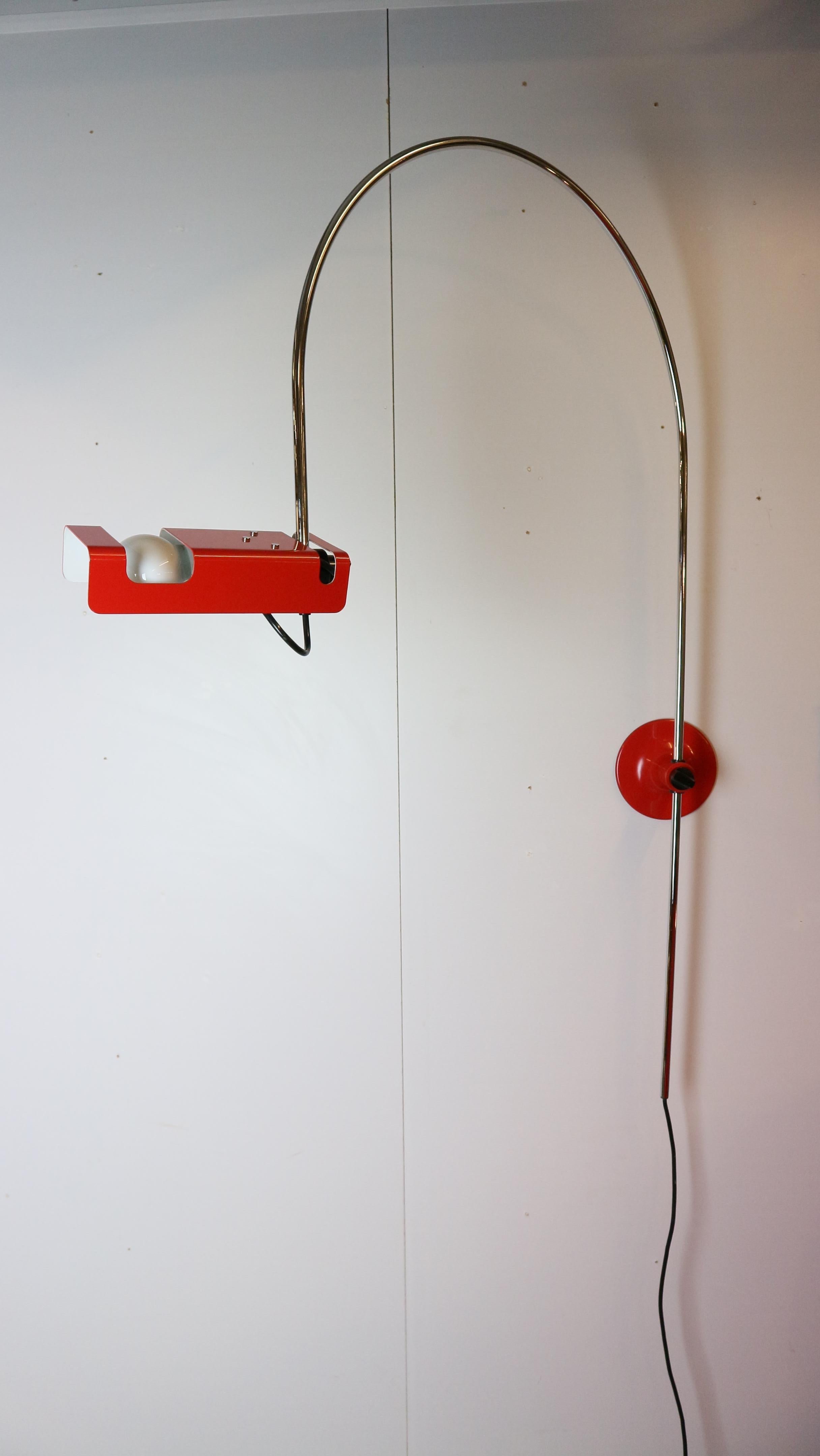 Red vintage Spider Wall Lamp by Joe Colombo for O-Luce 1965s 12