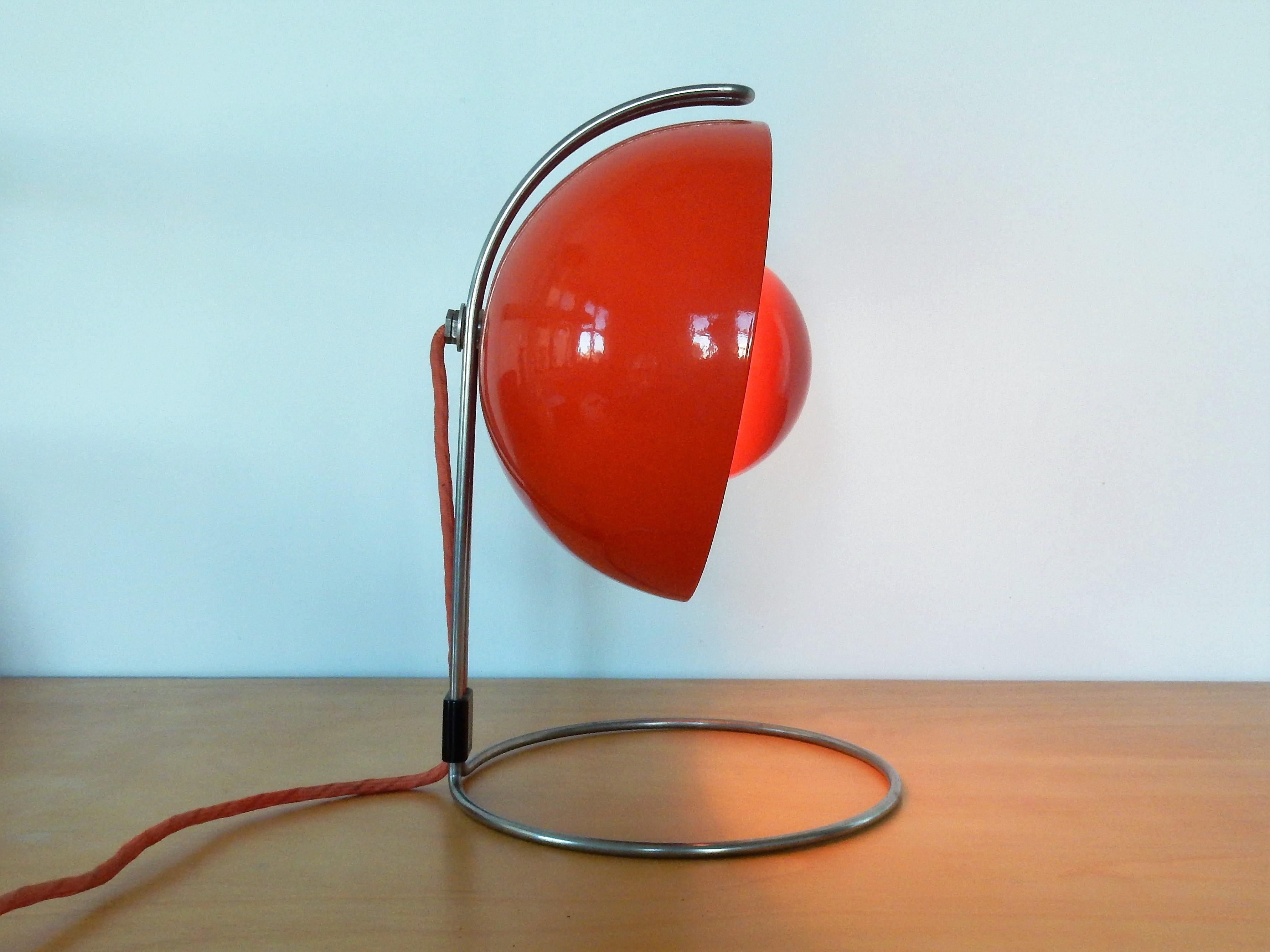 verner panton flowerpot table lamp
