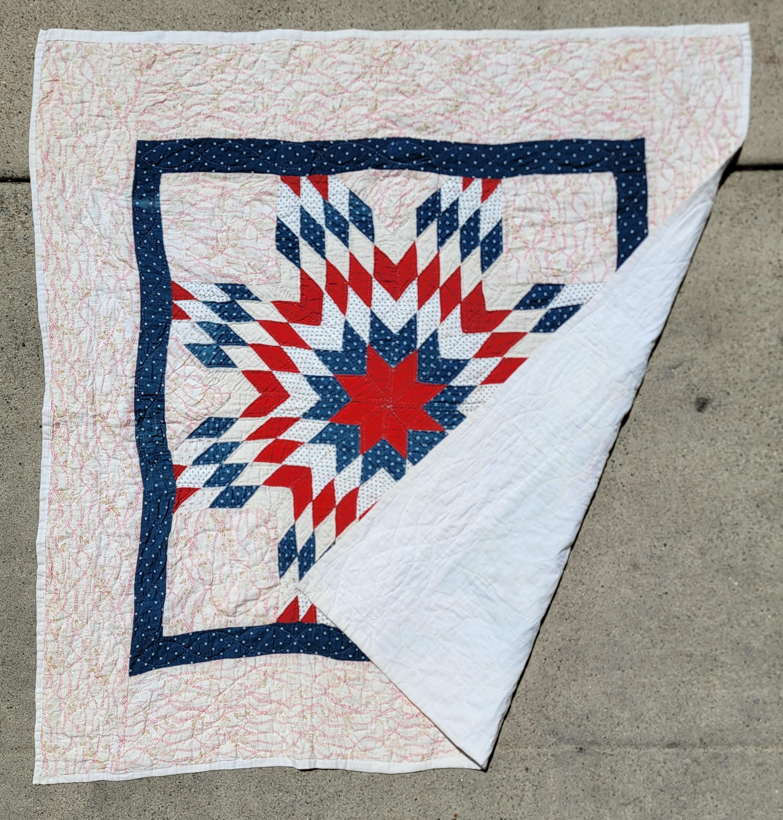Red White & Blue Contained Center Star Crib Quilt In Good Condition In Los Angeles, CA