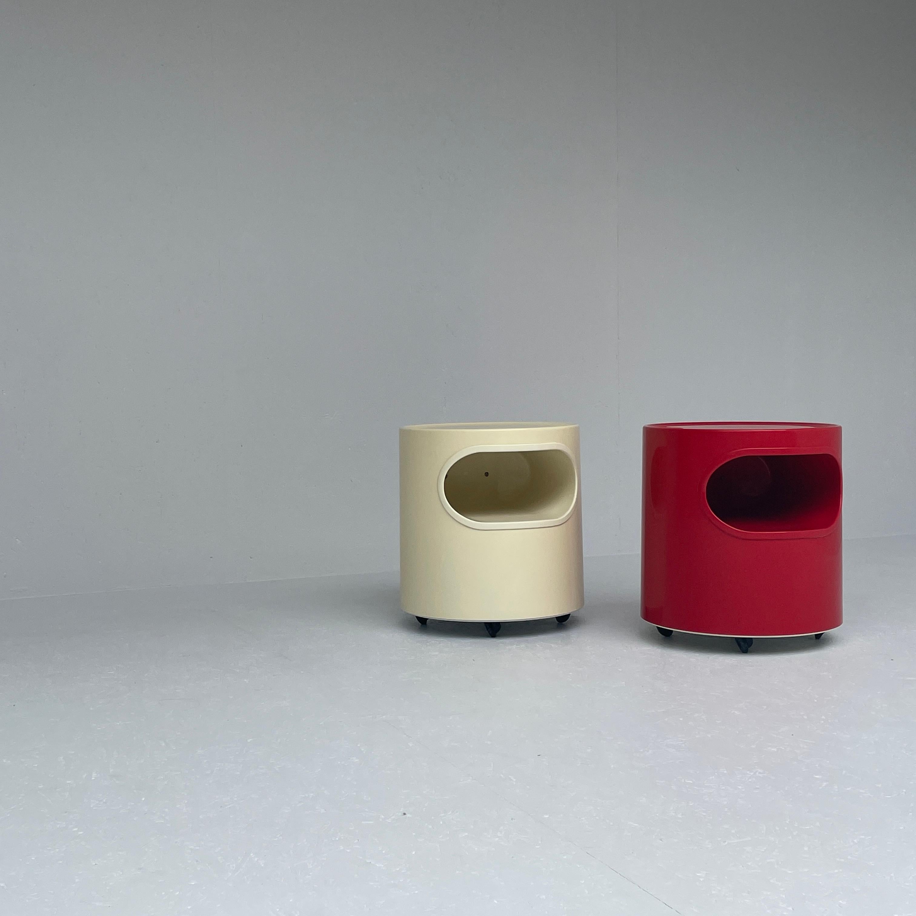 Italian Red & White Giano-giano-vano by Emma Gismondi for Artemide, 1960s