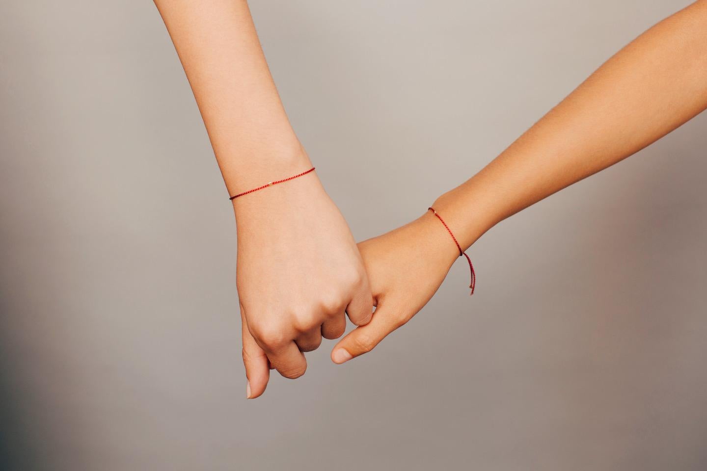 red string meaning in love