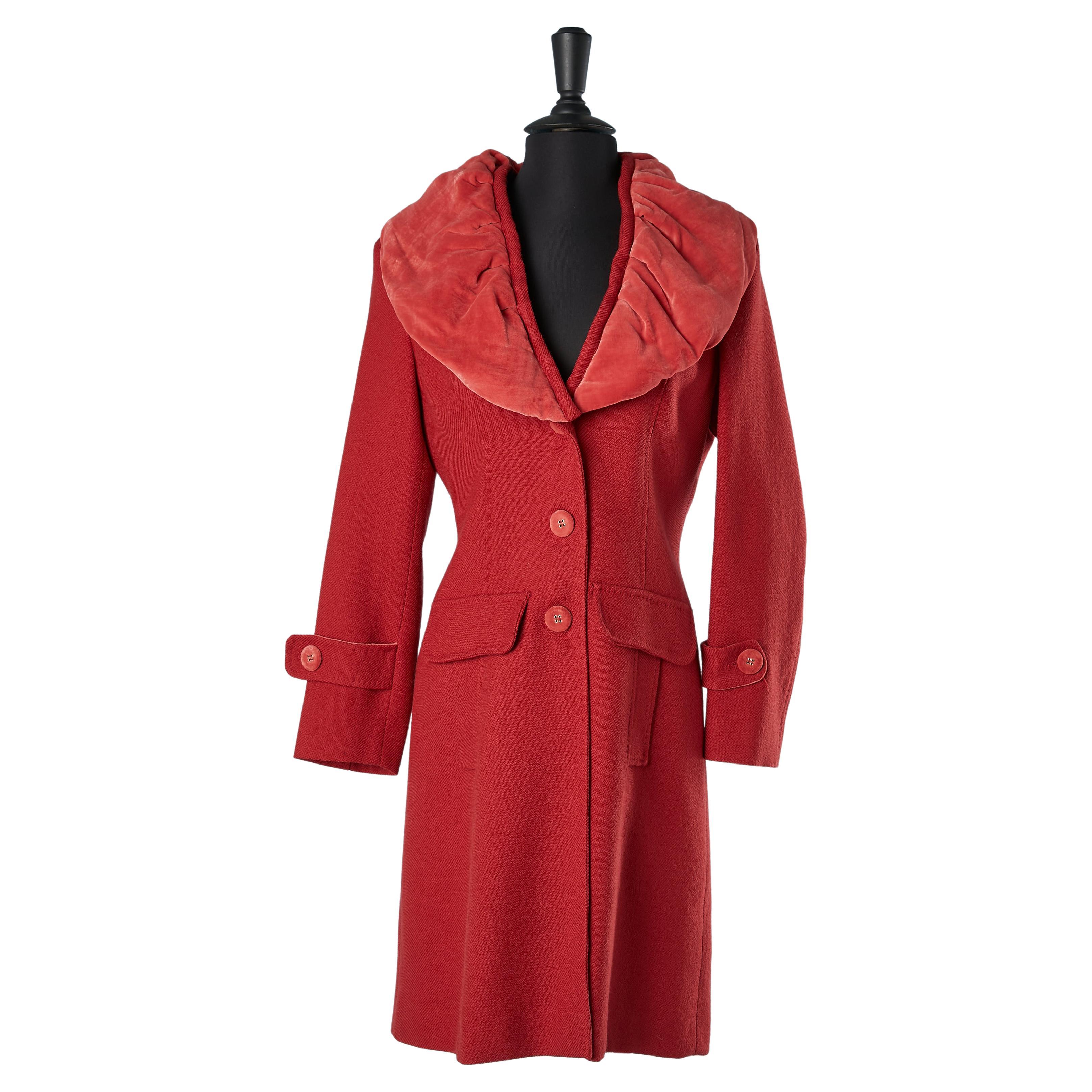 Red wool coat with removable velvet collar Mila Schon 