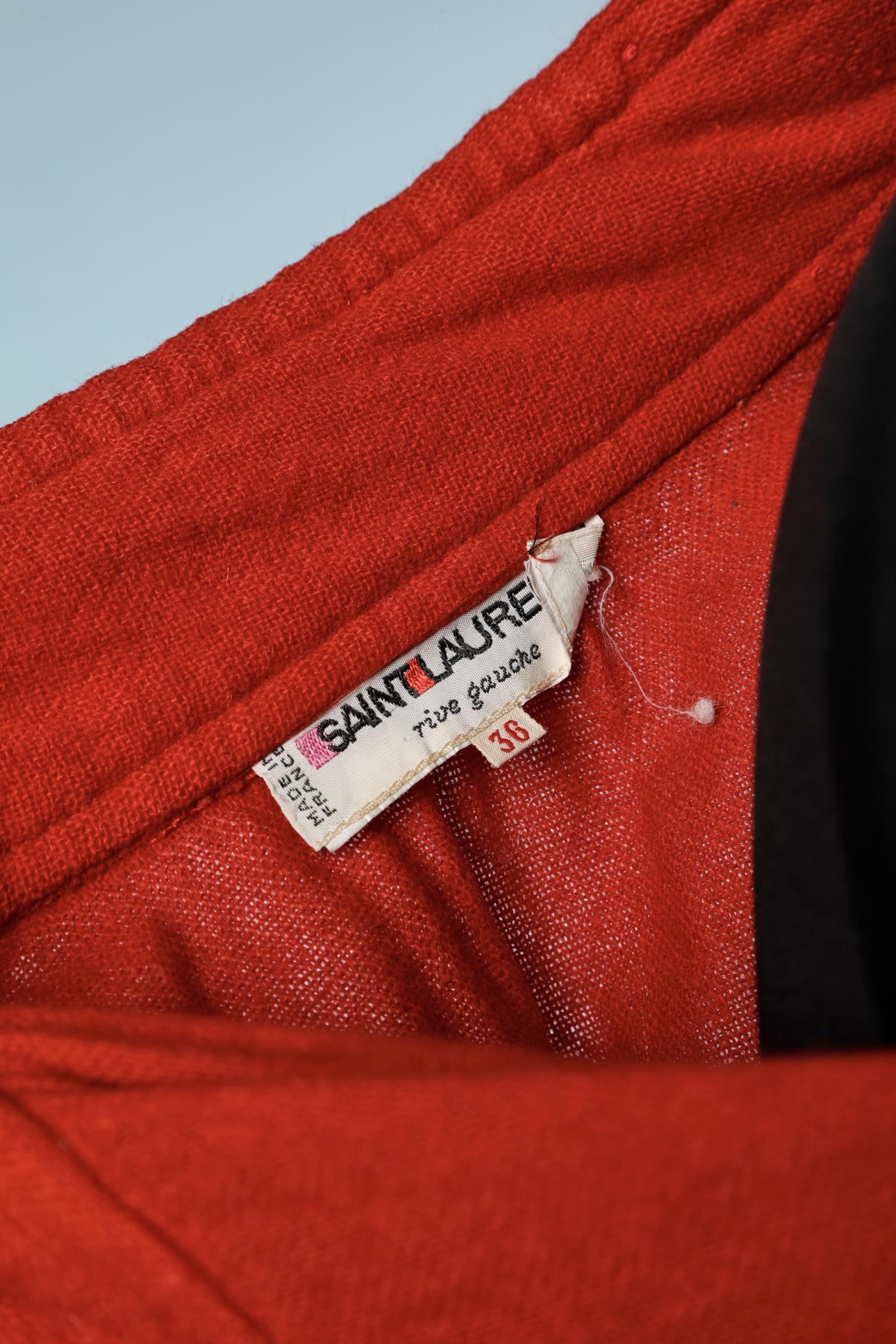 Robe en laine rouge avec détails en maille de style russe Yves Saint Laurent Rive Gauche  en vente 2