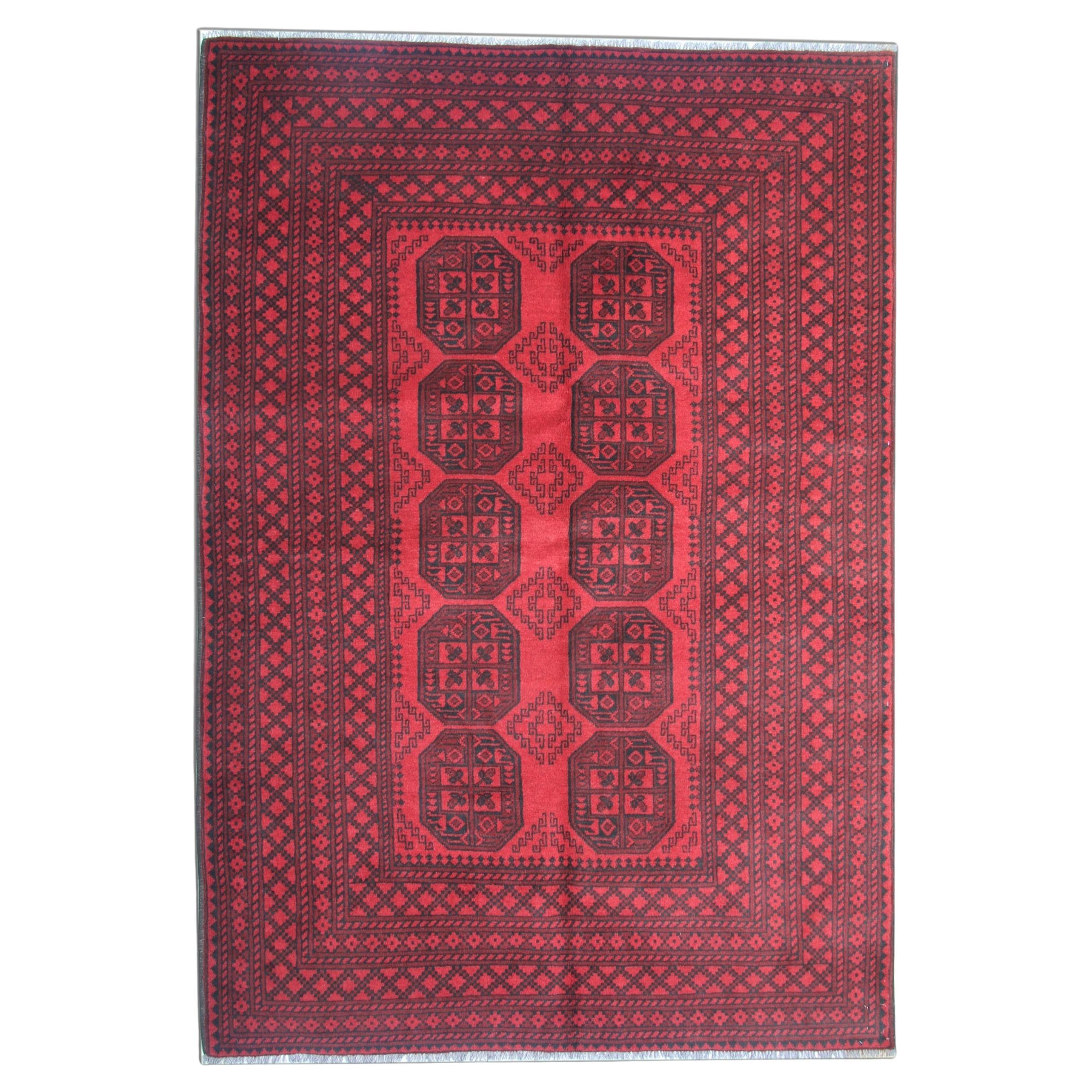 Handgefertigter afghanischer Teppich aus roter Wolle, großer geometrischer Stammesteppich für das Wohnzimmer im Angebot
