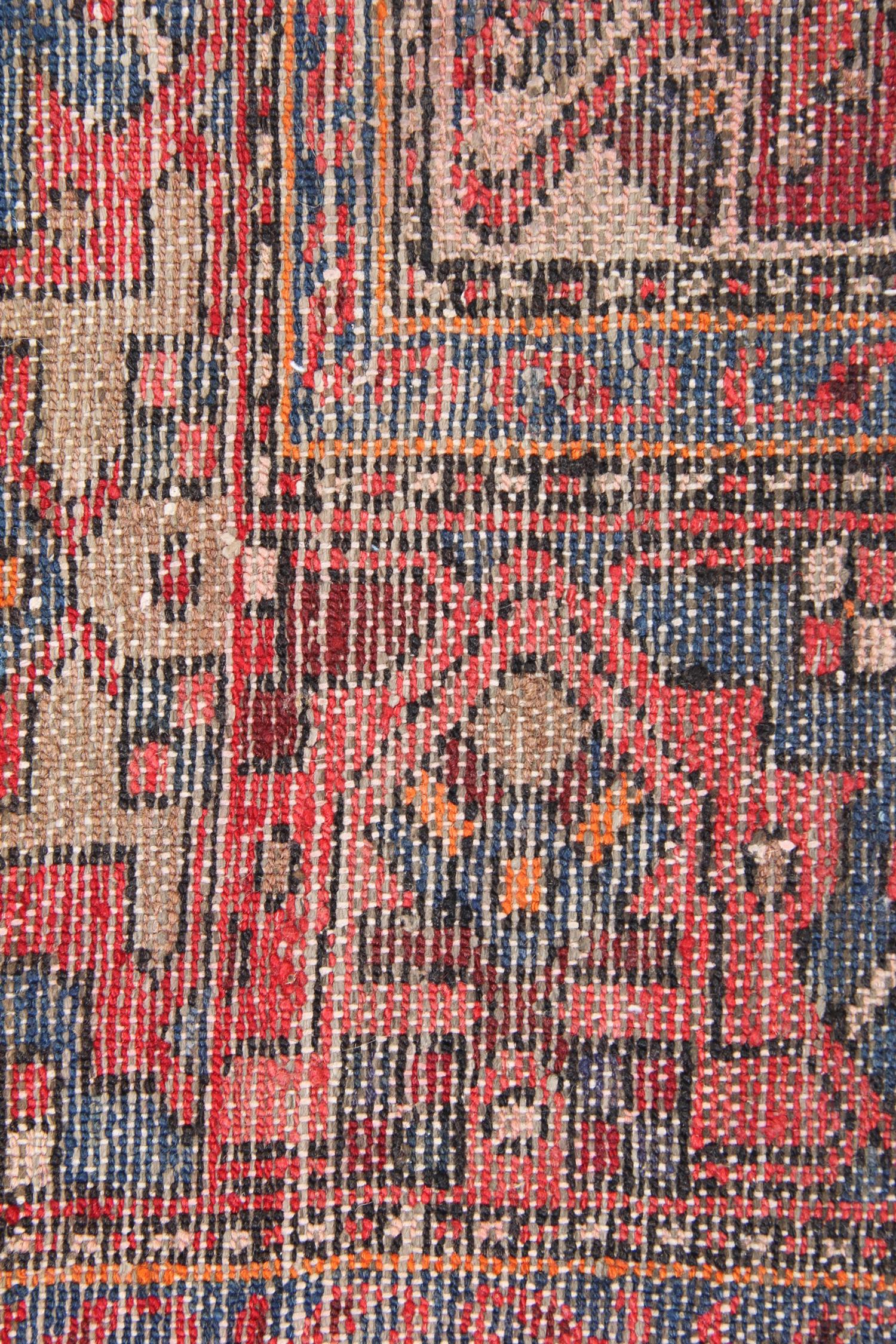 Red Wool Rug Handmade Carpet Rustic Gold Oriental Area Rug In Excellent Condition For Sale In Wembley, GB