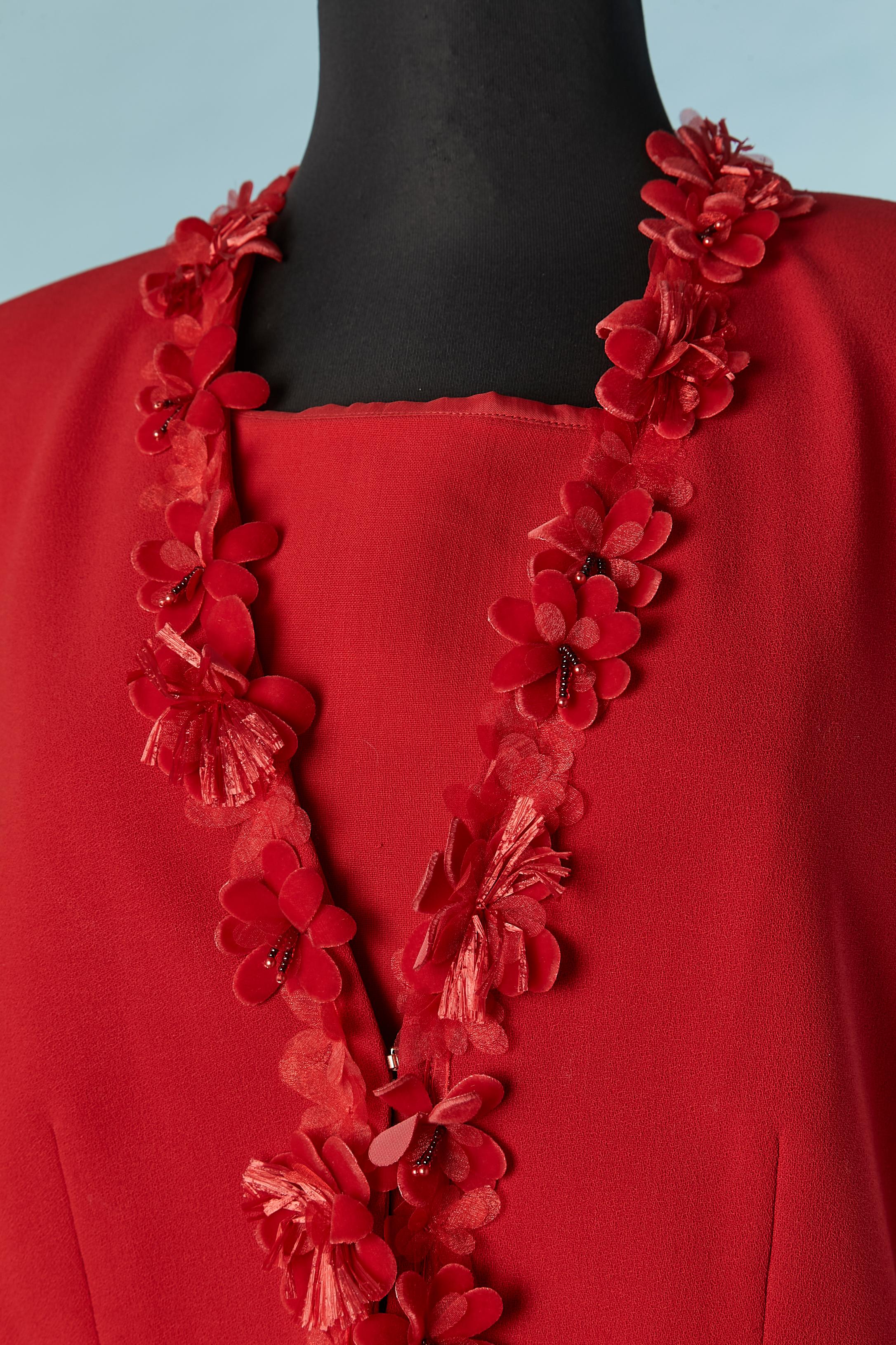 Rosso Top, gonna e giacca in lana rossa con fiori Escada per Neiman Marcus in vendita