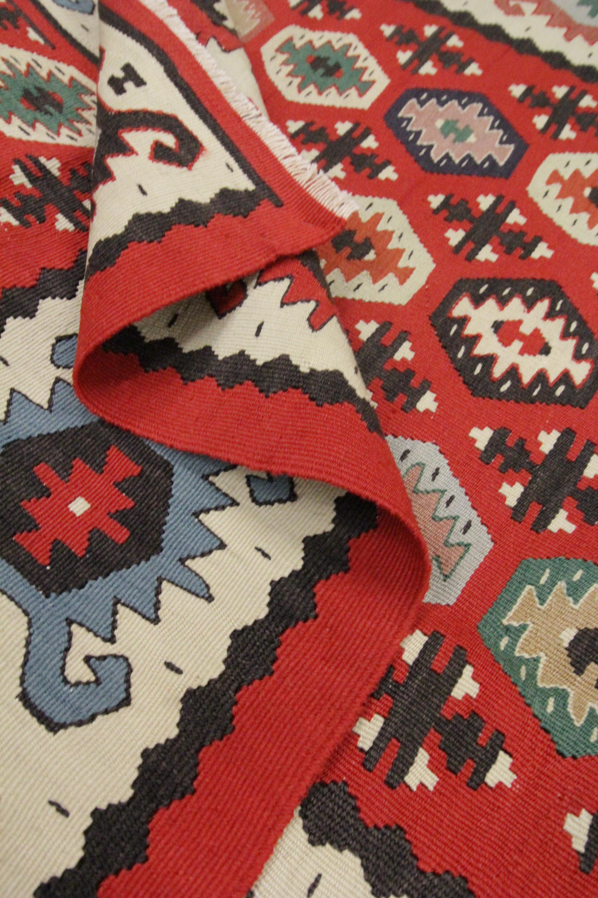 Hand-Knotted Red Wool Vintage Rug Turkish Kilim Handwoven Carpet Sarkoy Kilim Rug For Sale