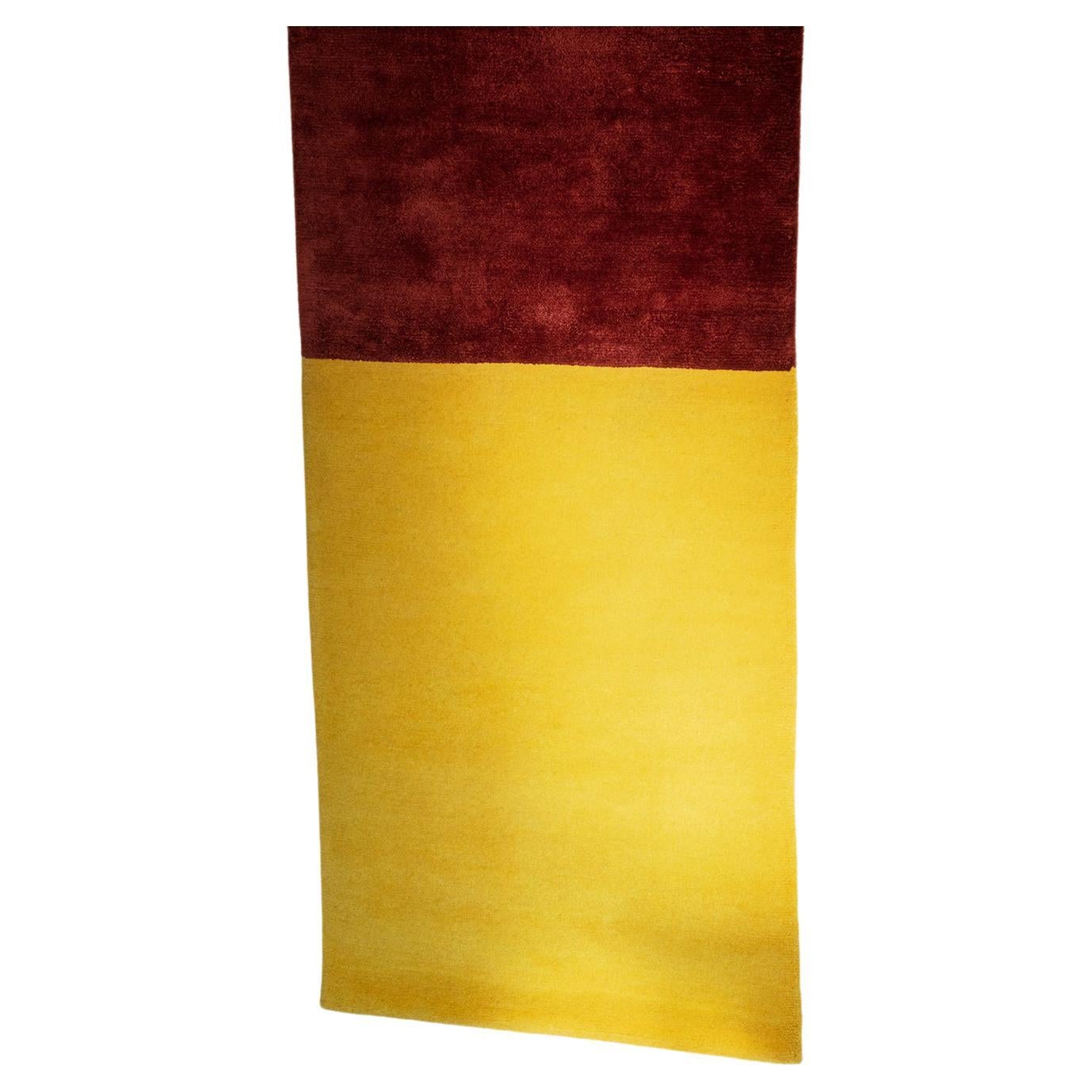 Handgewebter Wandteppich in Rot/Gelb von Calyah