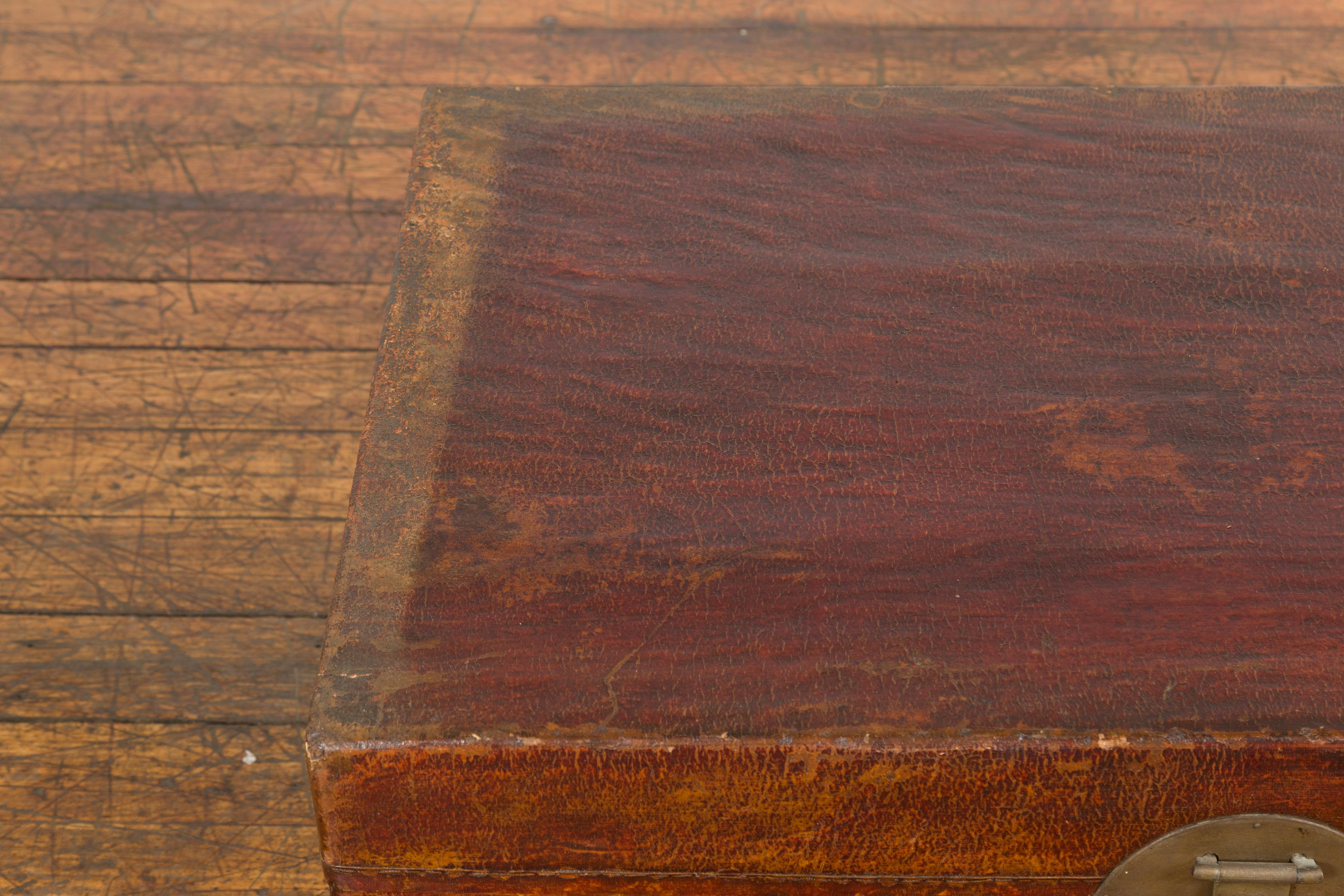 Reddish Brown Leather Bound Trunk or Coffee Table with Brass Hardware In Good Condition For Sale In Yonkers, NY