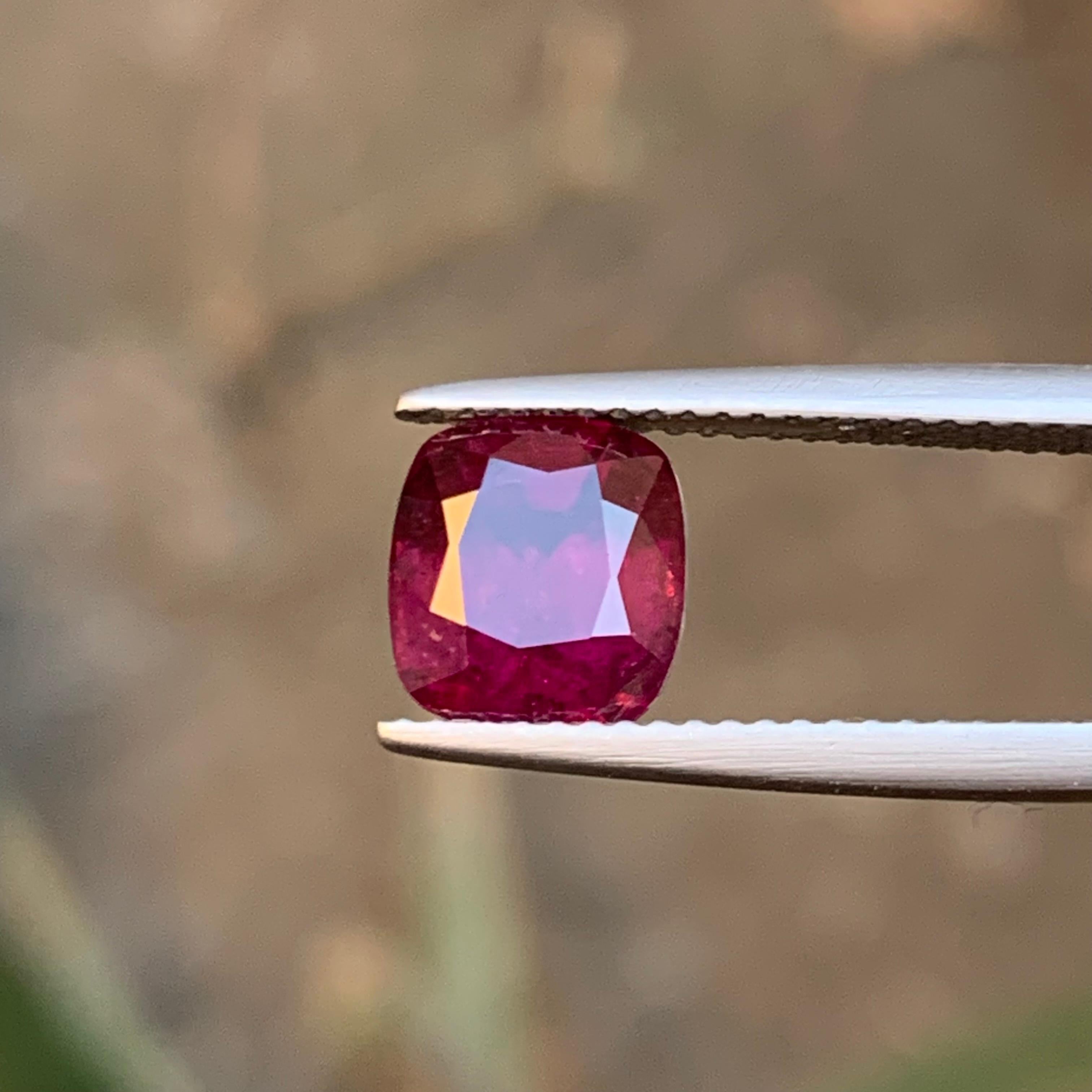 Rötlich rosa natürlichen Rhodolith Granat Ring lose Edelstein 3,10 Ct Cushion Cut im Angebot 4