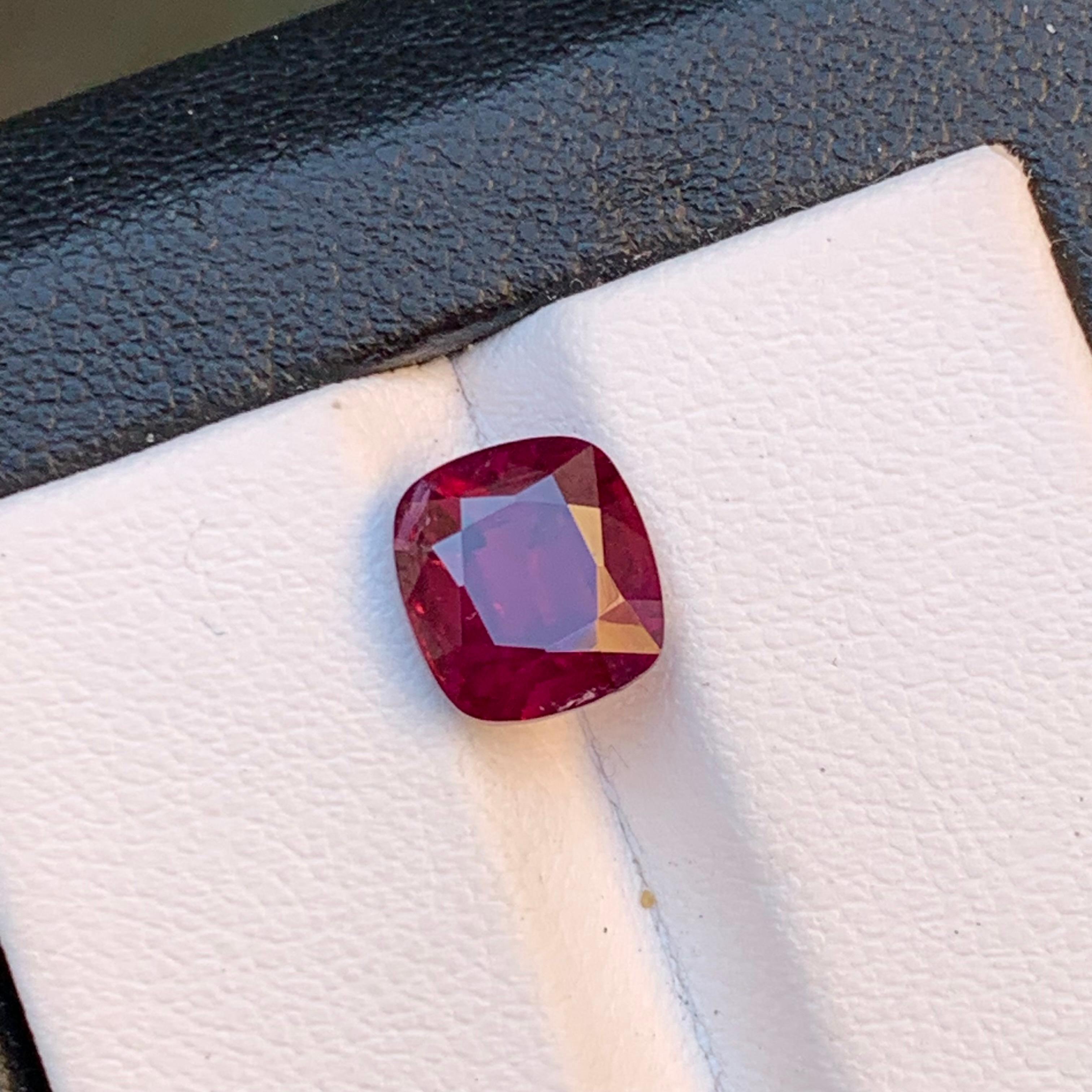 Rötlich rosa natürlichen Rhodolith Granat Ring lose Edelstein 3,10 Ct Cushion Cut im Angebot 2