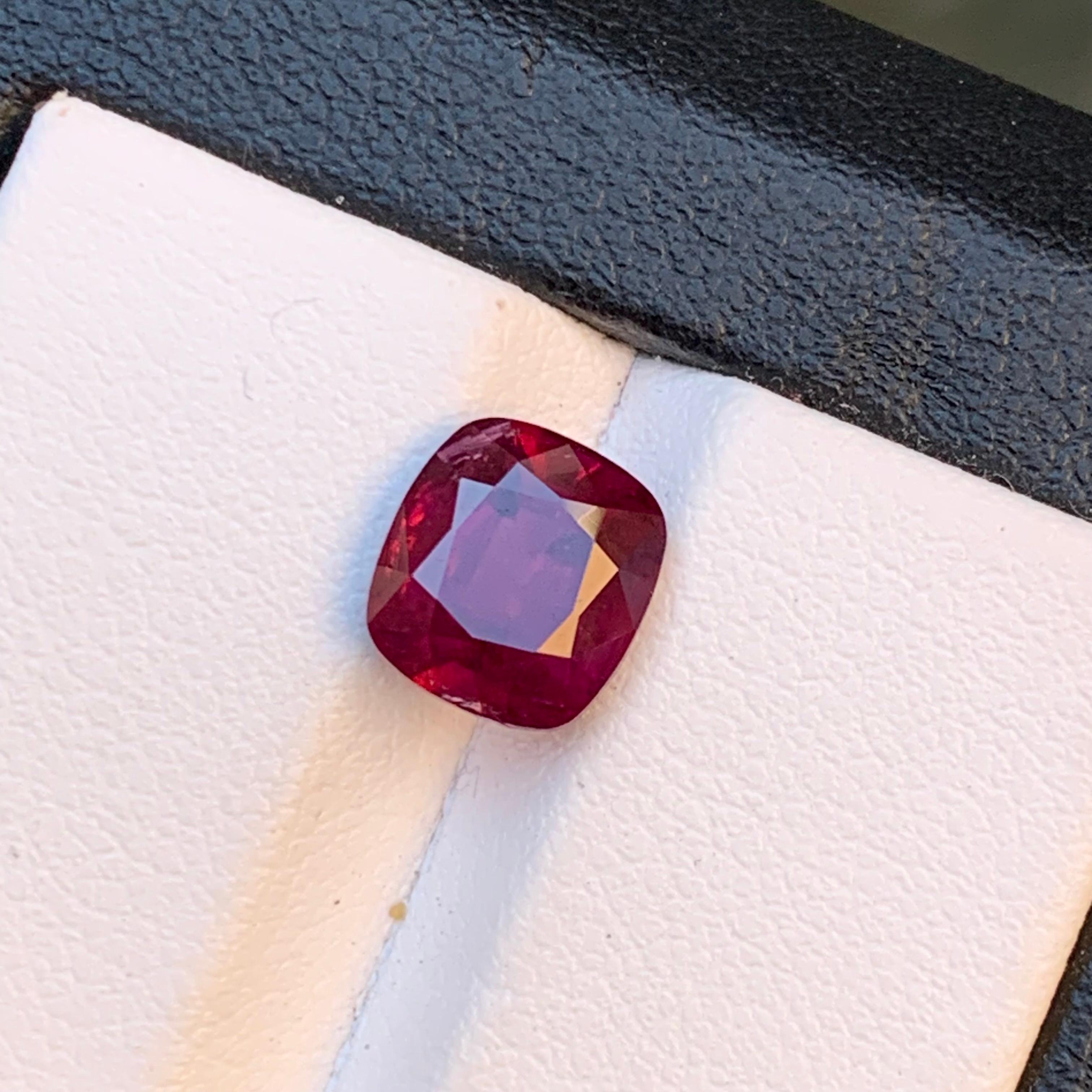Rötlich rosa natürlichen Rhodolith Granat Ring lose Edelstein 3,10 Ct Cushion Cut im Angebot 3