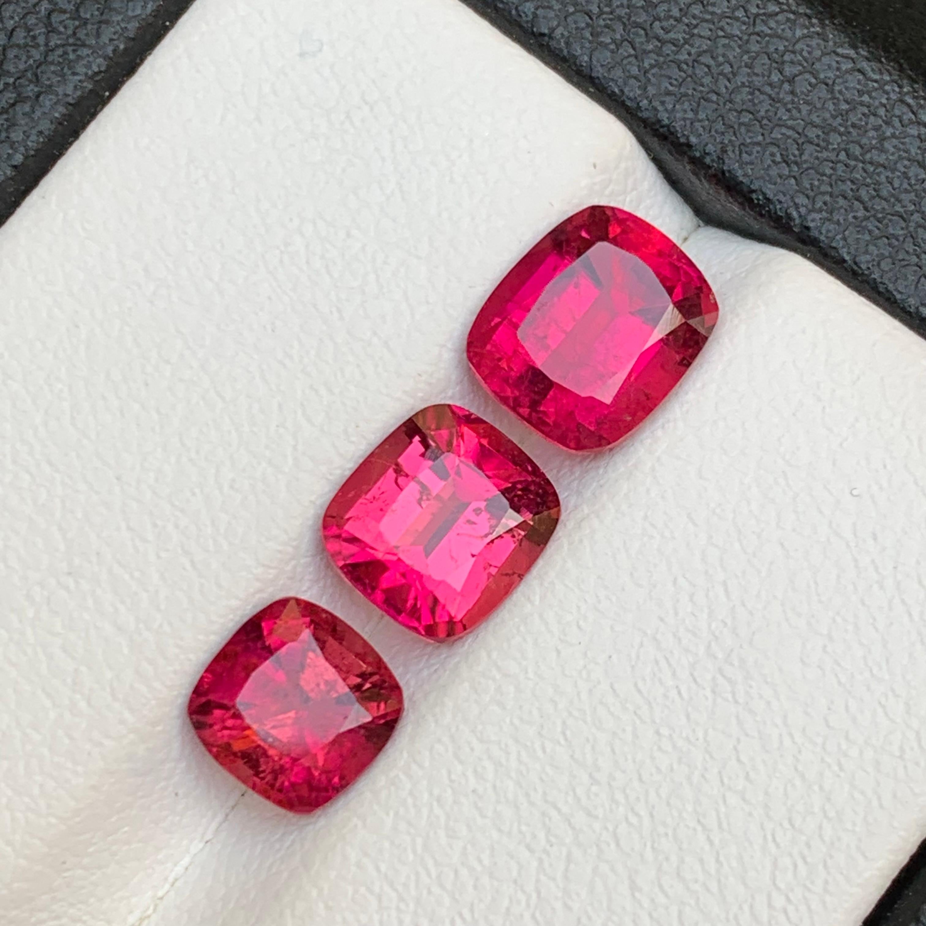 Reddish Pink Natural Rubellite Tourmaline Loose Gemstones 4.45 Ct Cushion-Jewel For Sale 5