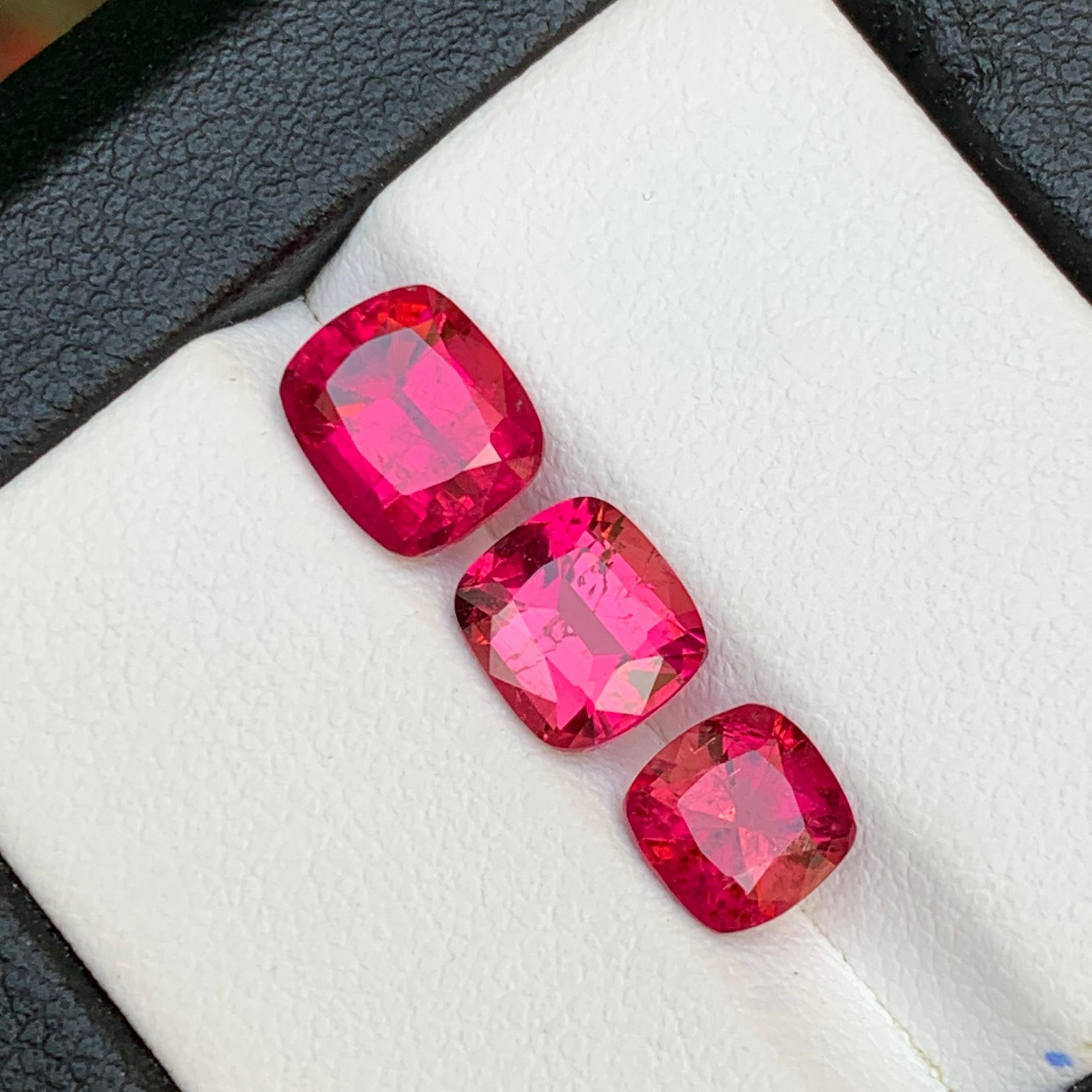 Exquisite Rare Reddish Pink Natural Rubellite Tourmaline Loose Gemstones for Ring, Necklace Pendant, Bracelet or any other Jewelry Setting-Cushion Cut from Kunar Afghanistan!!

💎 GEMSTONE TYPE: Rubellite Tourmaline
⚖️ WEIGHT: 4.45 Carats
🪚 SHAPE &