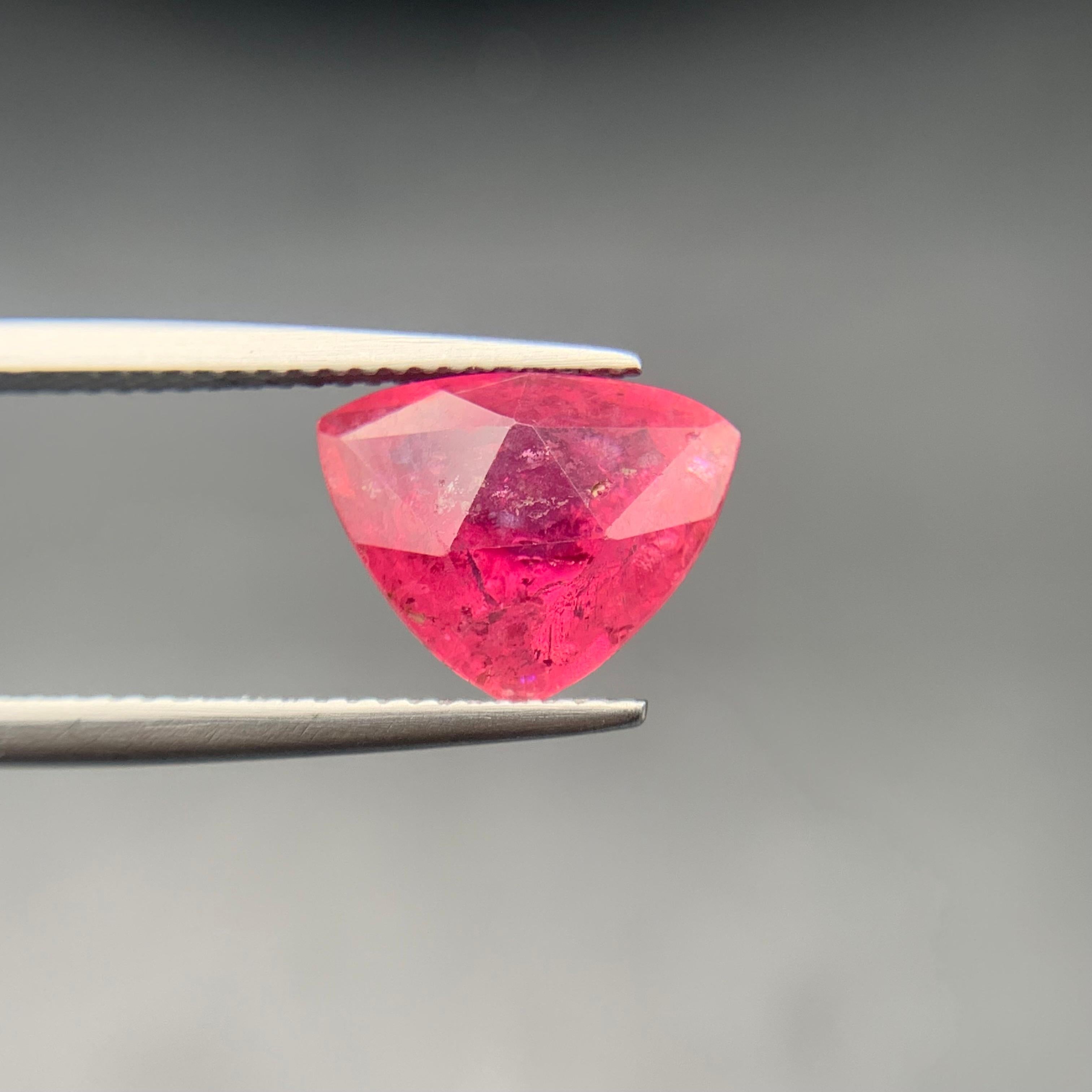 Reddish Pink Natural Rubellite Tourmaline Necklace Pendant Loose Gemstone 3.95Ct For Sale 5