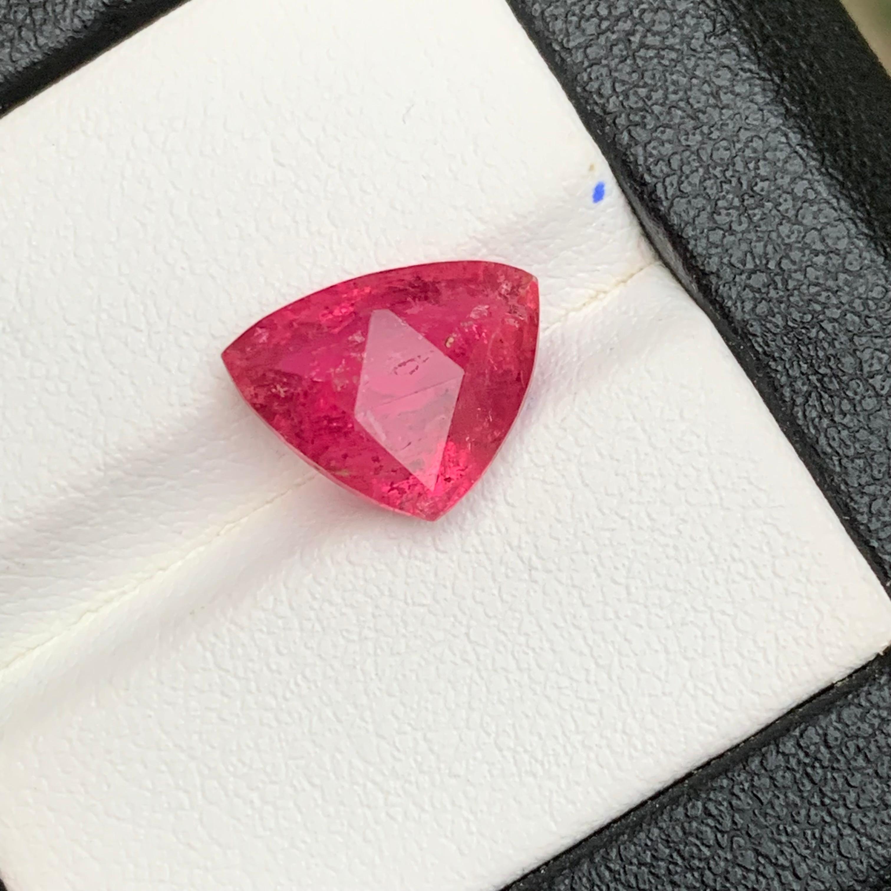 Reddish Pink Natural Rubellite Tourmaline Necklace Pendant Loose Gemstone 3.95Ct For Sale 2
