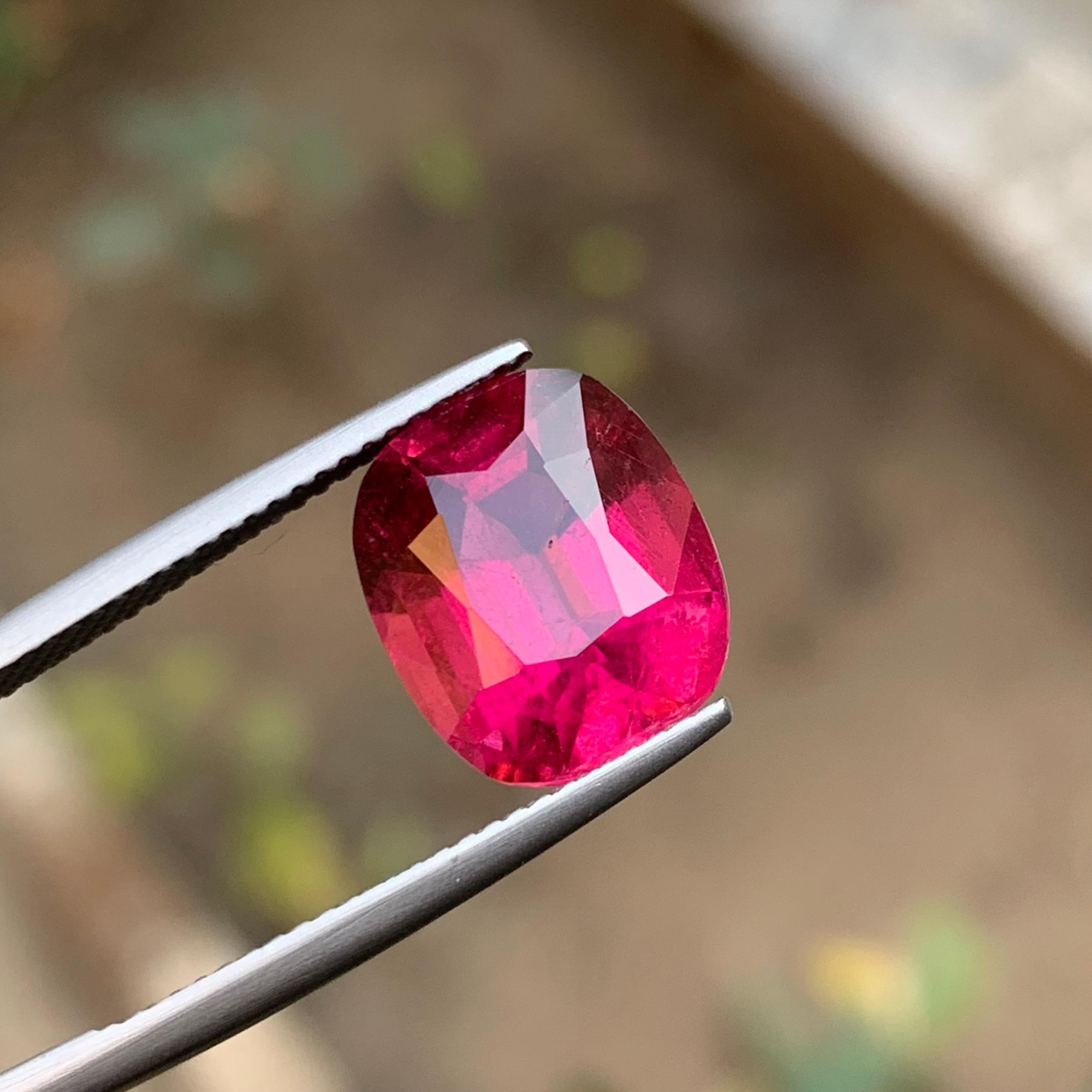 Reddish Pink Natural Rubellite Tourmaline Ring Loose Gemstone 5.85Ct CushionCut For Sale 2