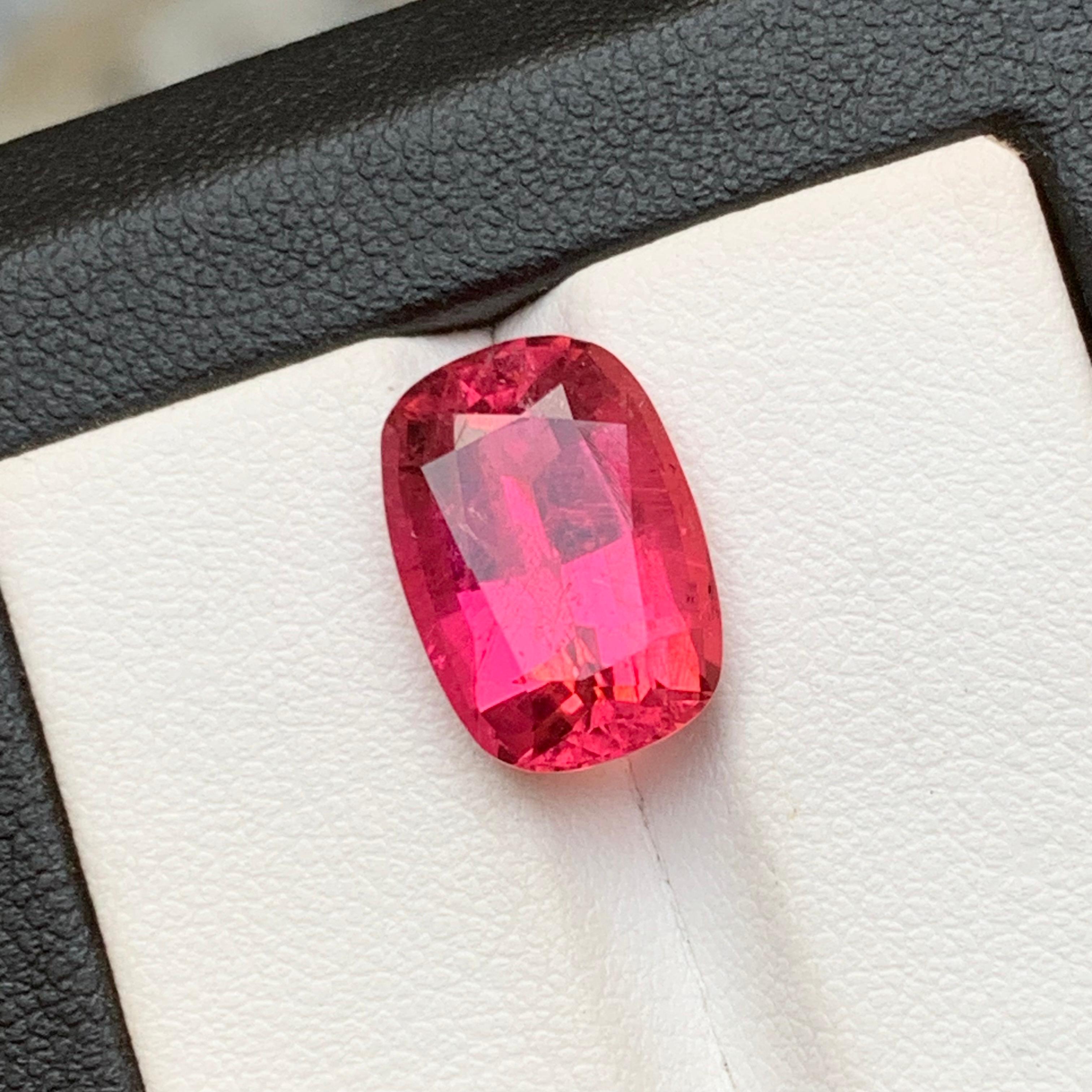 Anillo de turmalina rubelita natural rosa rojizo Gema suelta 6.65Ct talla cojín en venta 3