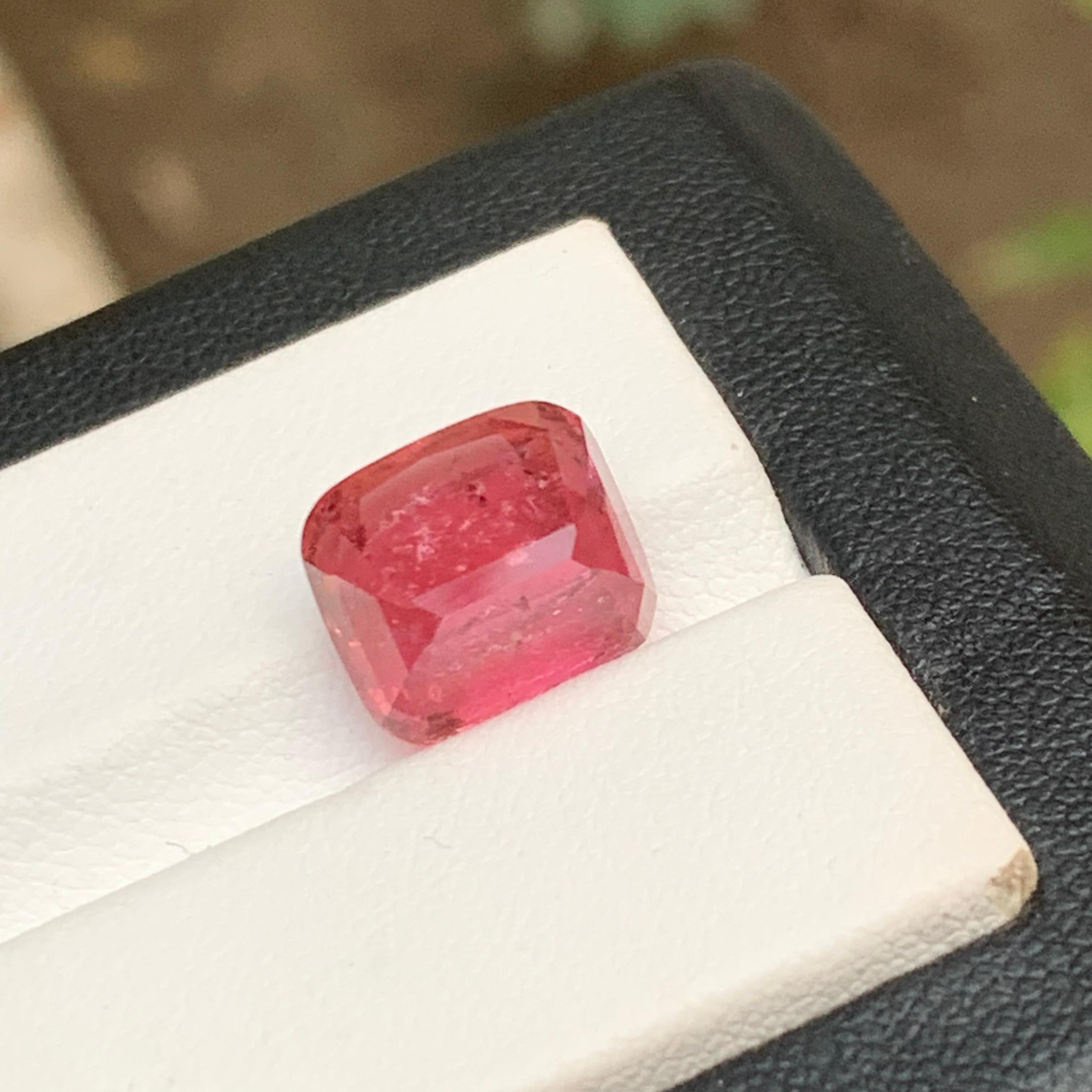 da uomo o donna Anello con tormalina rubellite naturale rosa rossastra 6,95 carati taglio cuscino in vendita