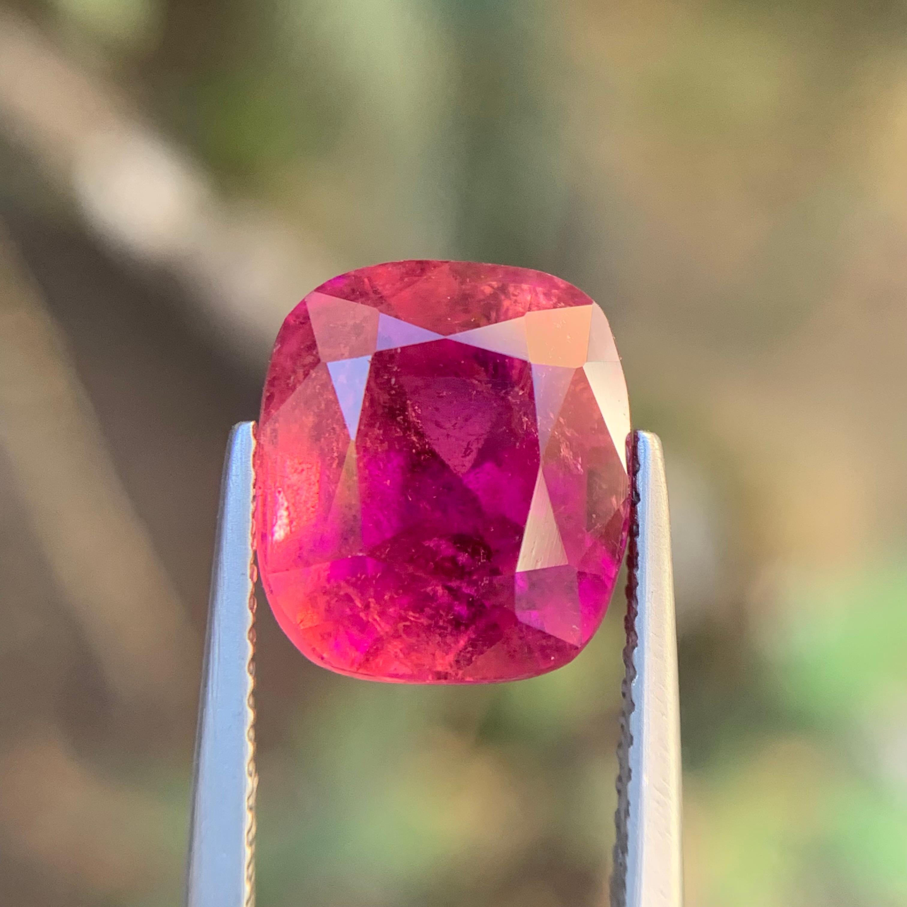 Femenino o masculino Anillo de turmalina rubelita natural rosa rojizo Gema suelta 7.70Ct talla cojín en venta