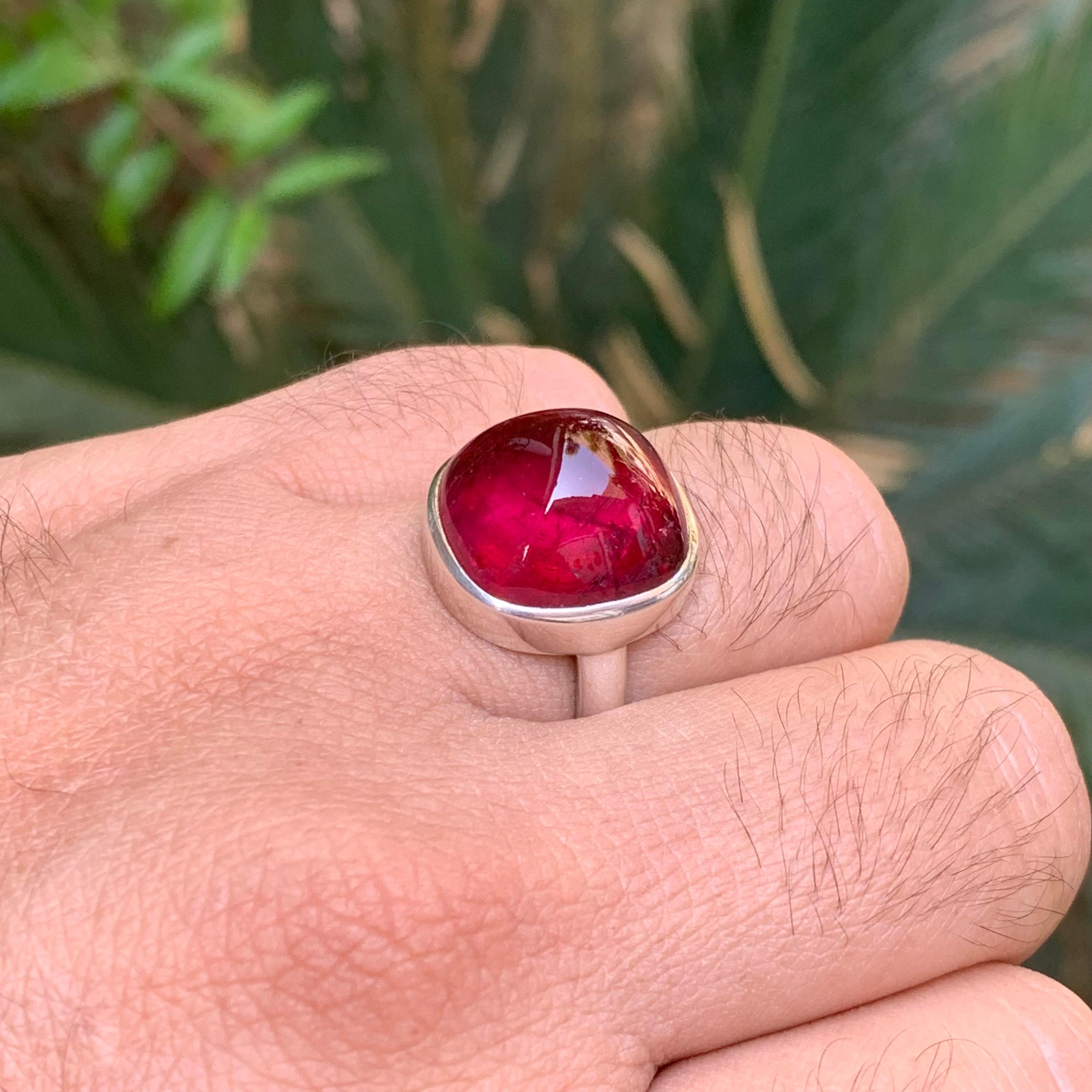 Women's or Men's Reddish Pink Rubellite Tourmaline Sugarloaf Cabochon Gemstone Silver Ring-9.5 US For Sale