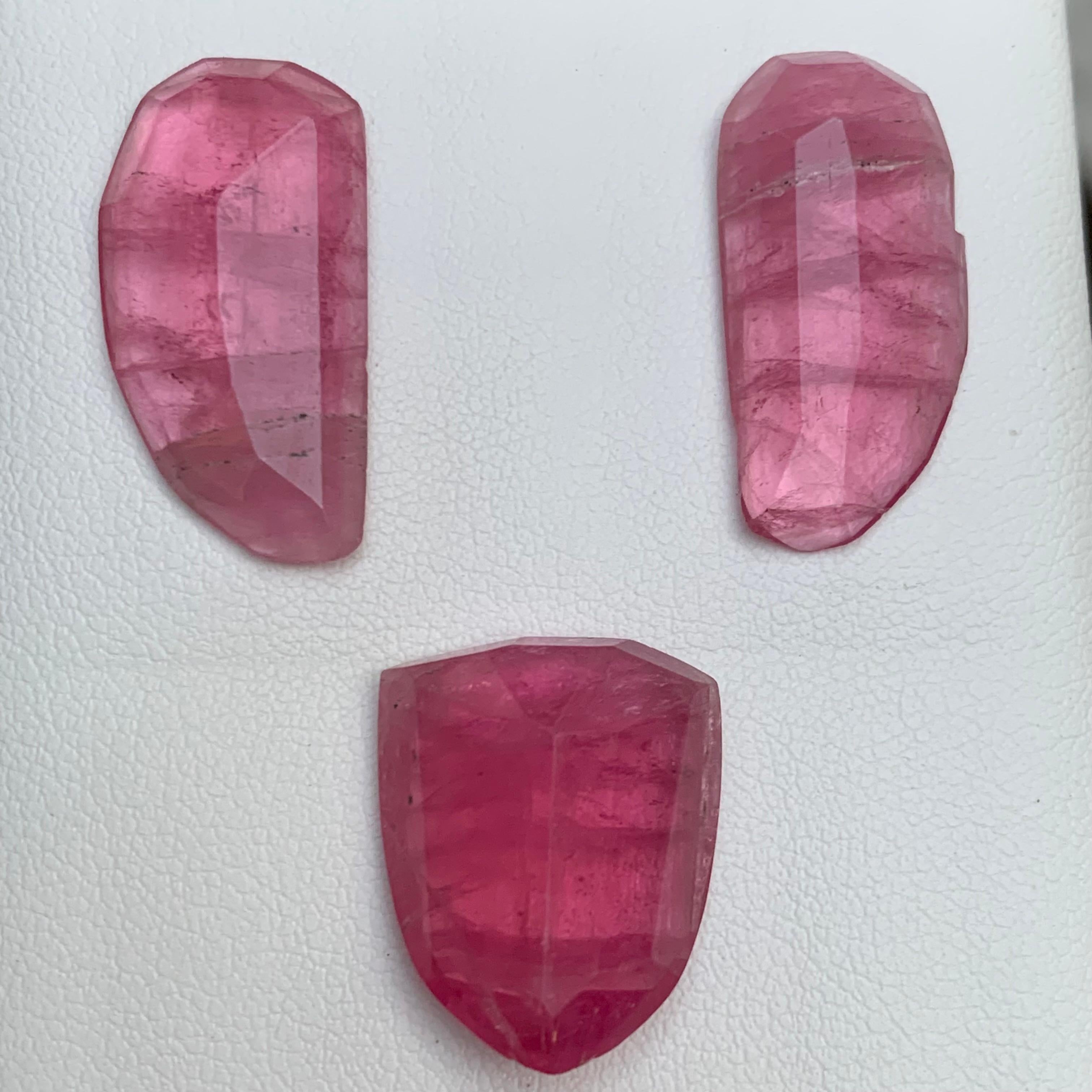 Orecchini e collana con tormalina rosa rossastra Pietre preziose 38,95 Ct Rosecuts in vendita 1