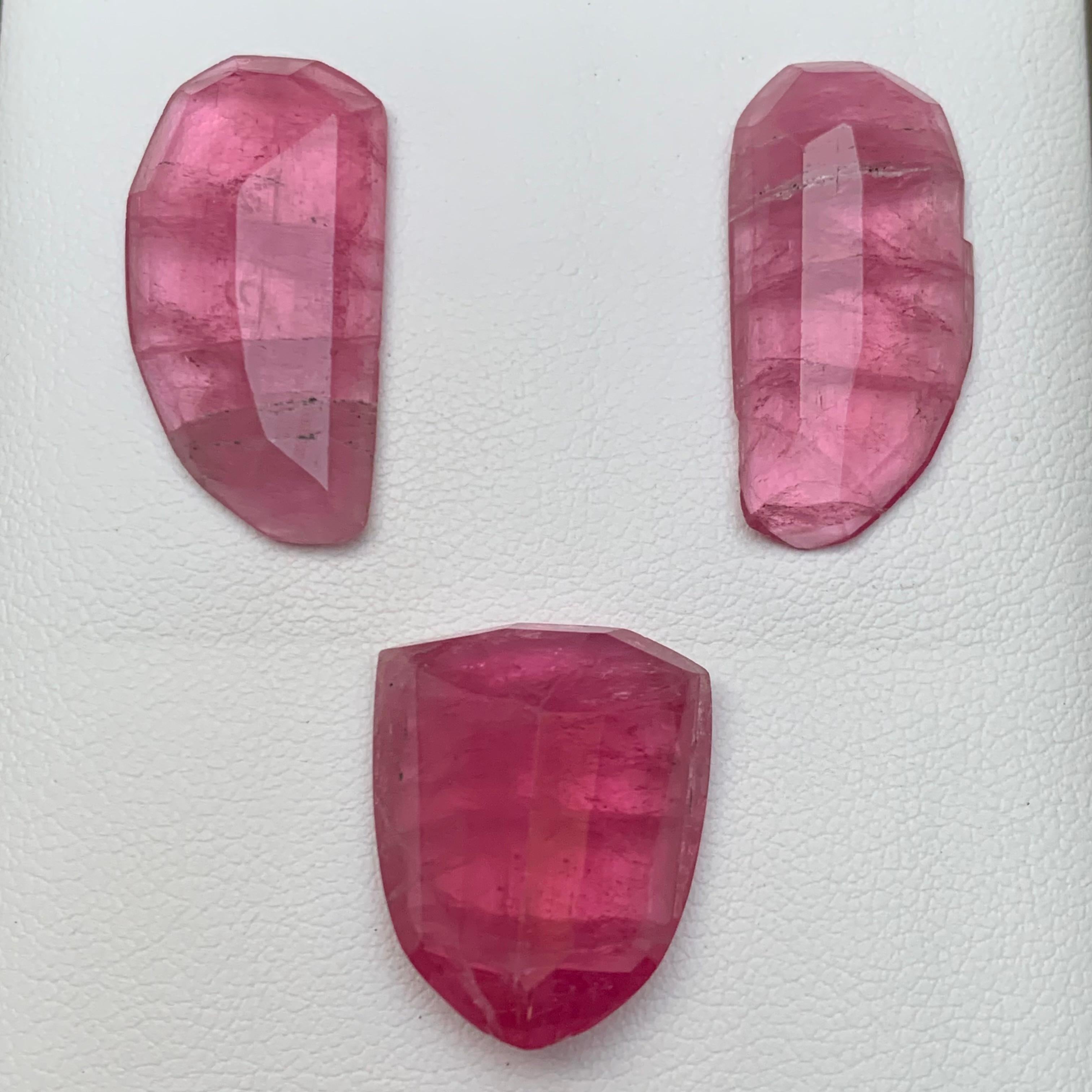Orecchini e collana con tormalina rosa rossastra Pietre preziose 38,95 Ct Rosecuts in vendita 2