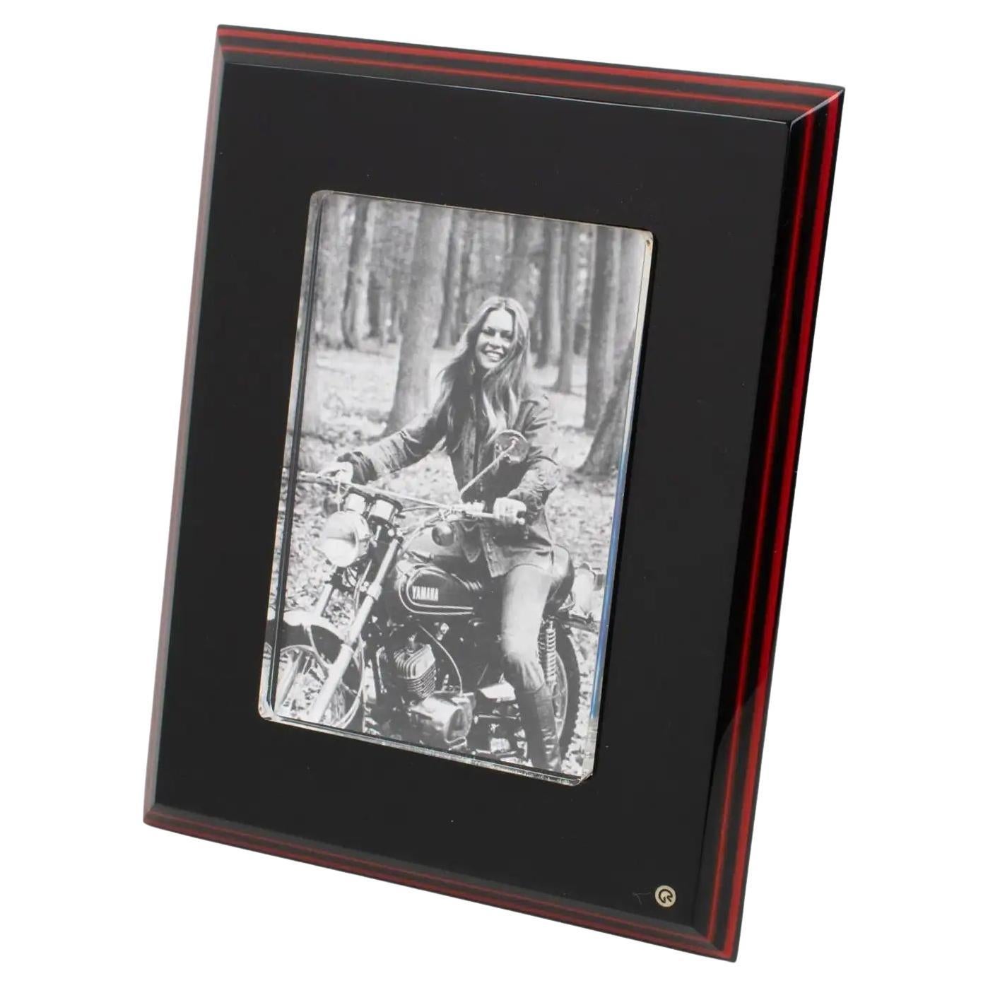 Rede Guzzini Black and Red Lucite Picture Frame, Italy 1970s