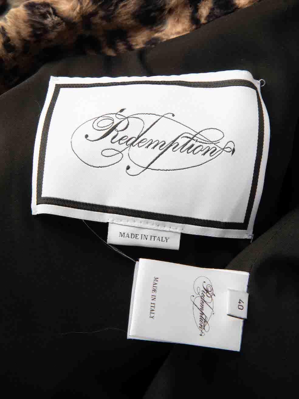 Redemption Brauner Kunstpelz Leopard Print Mantel Größe S im Angebot 1