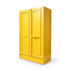 Redilas Armoire by Casa Gutiérrez Nájer