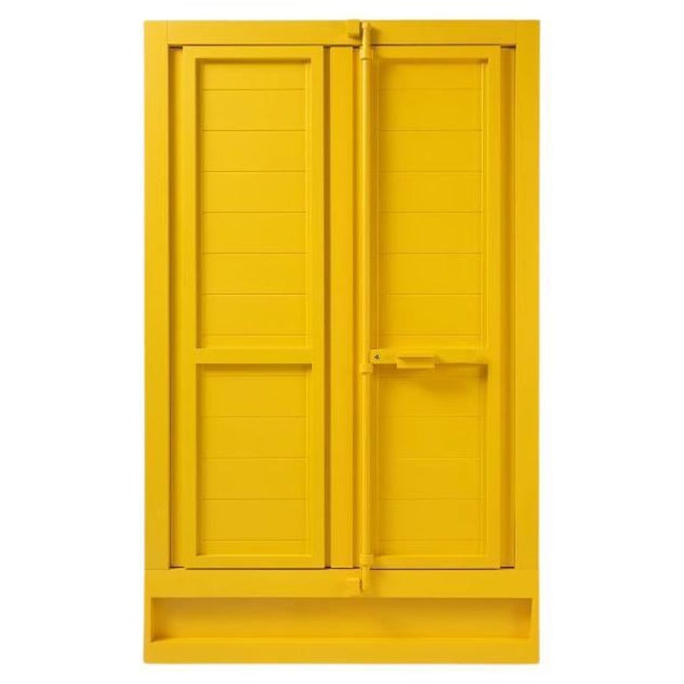 Redilas Armoire by Casa Gutiérrez Nájer