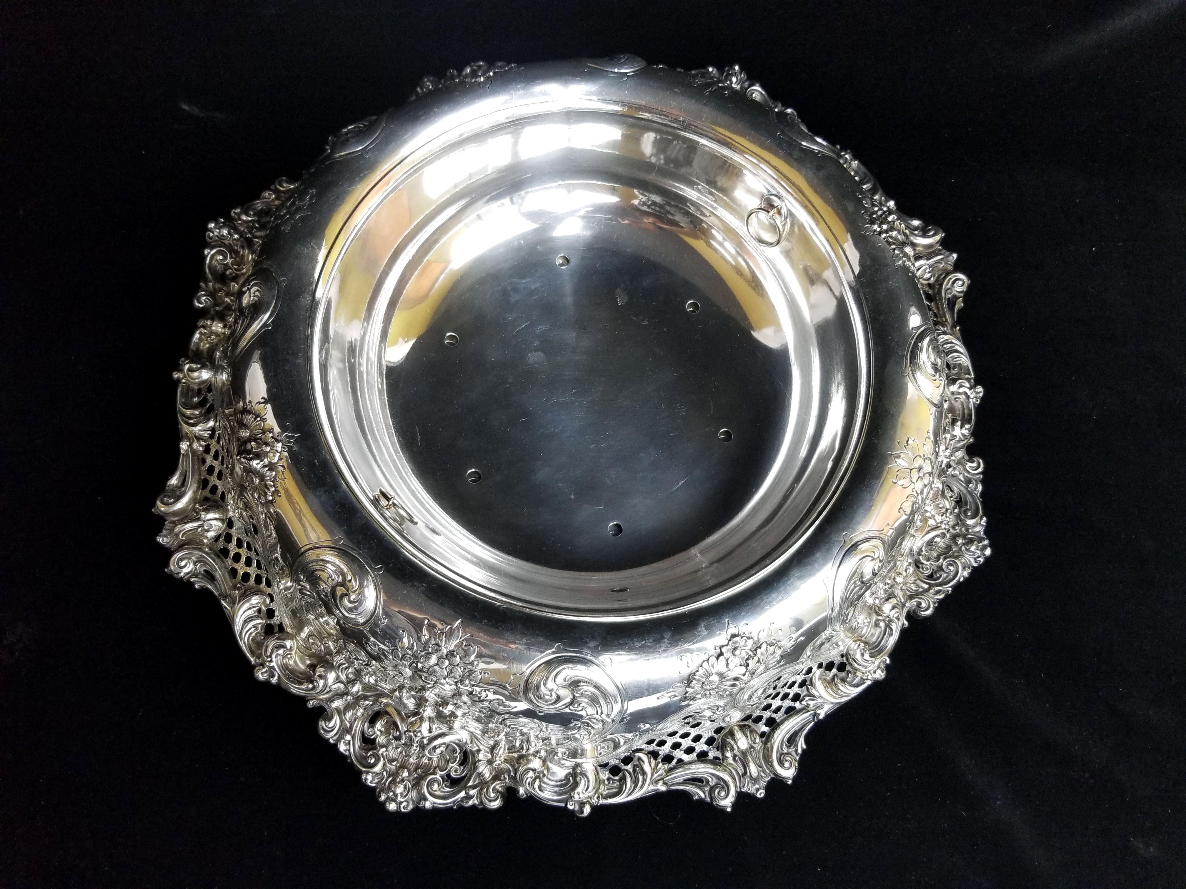 Redlich Antique Sterling Silver Art Nouveau Centrepiece Bowl with Liner and Lid For Sale 5
