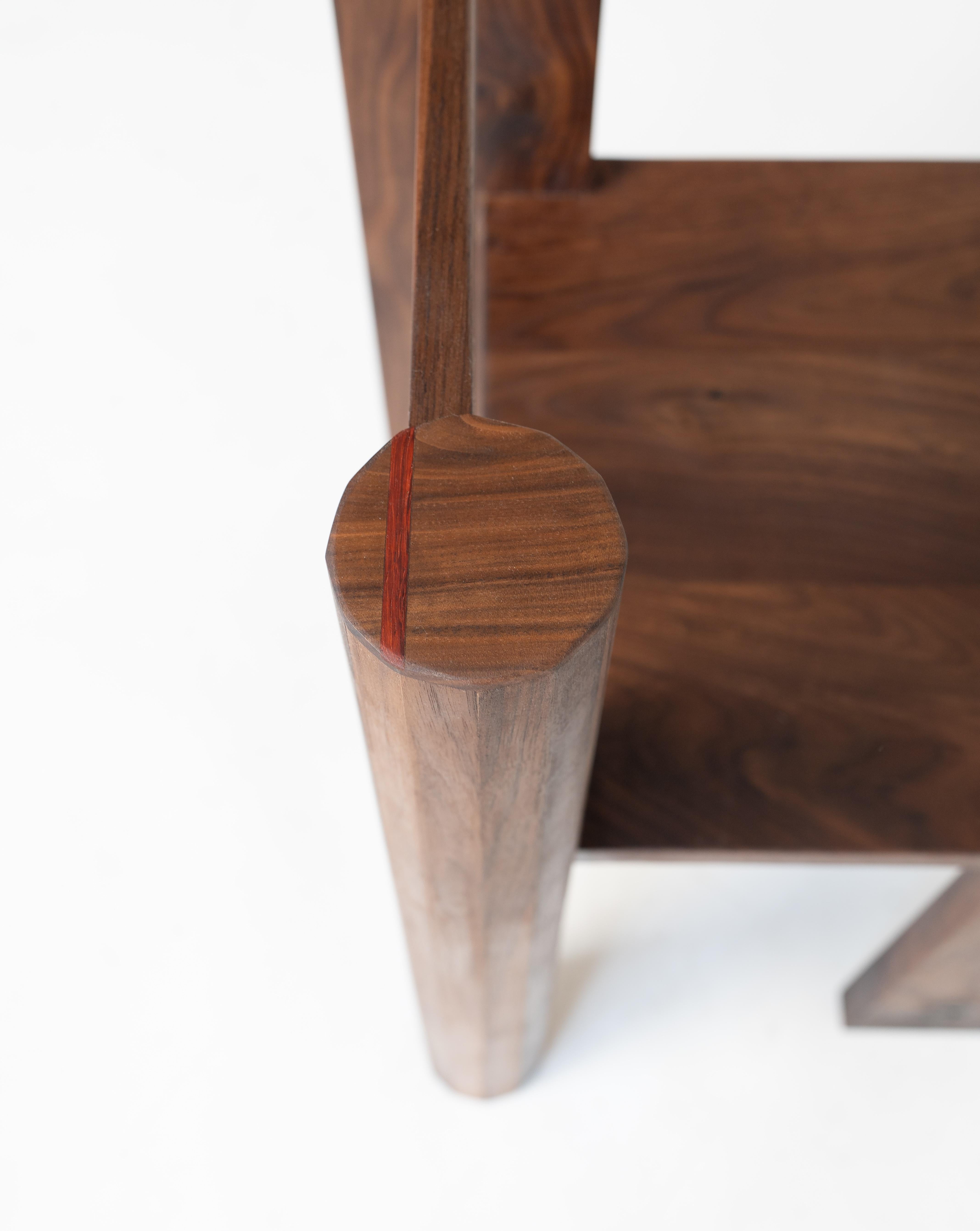 Redline Design Stuhl (Eichenholz) im Angebot