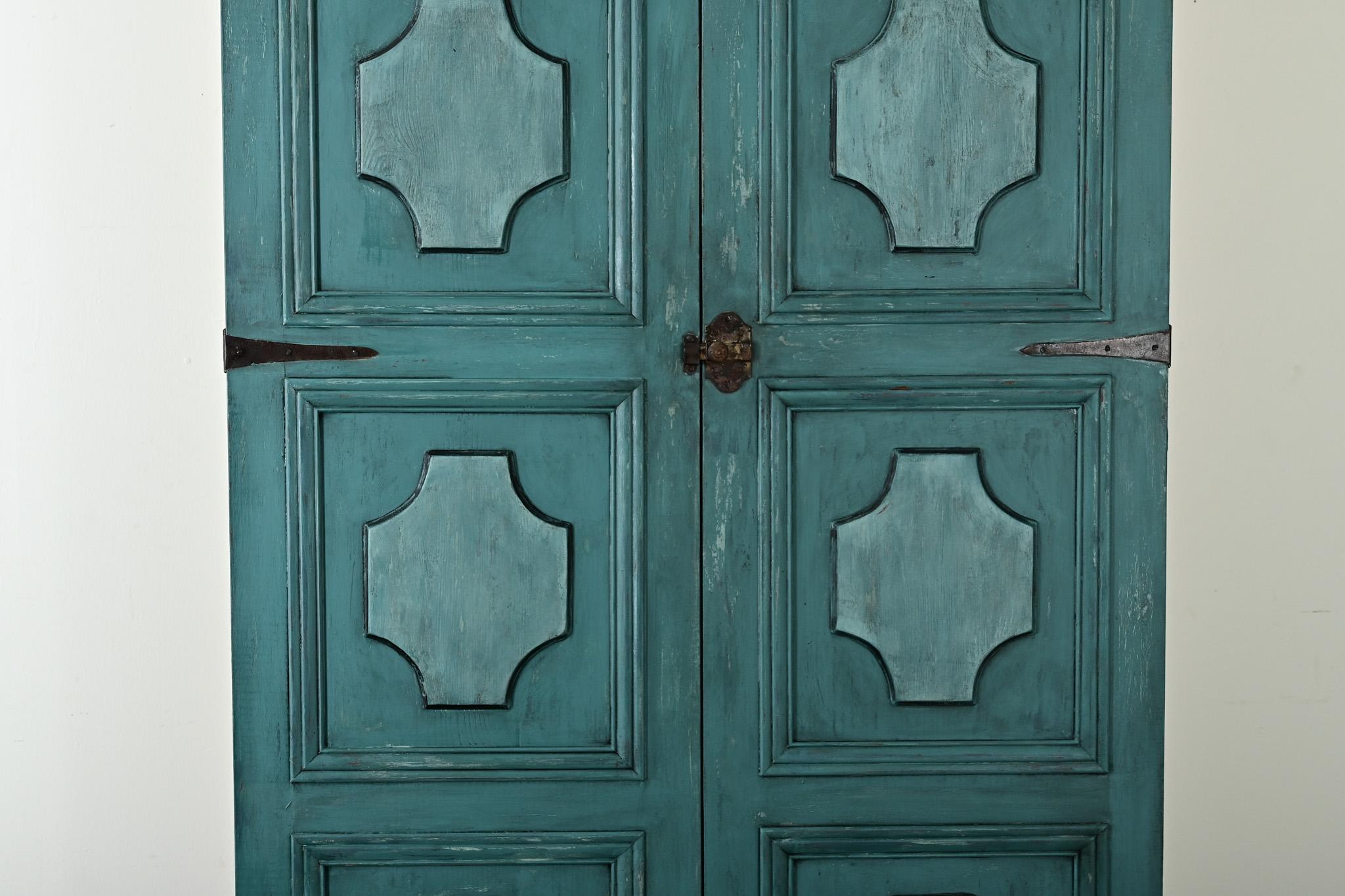 Français Armoire peinte par Redproduction