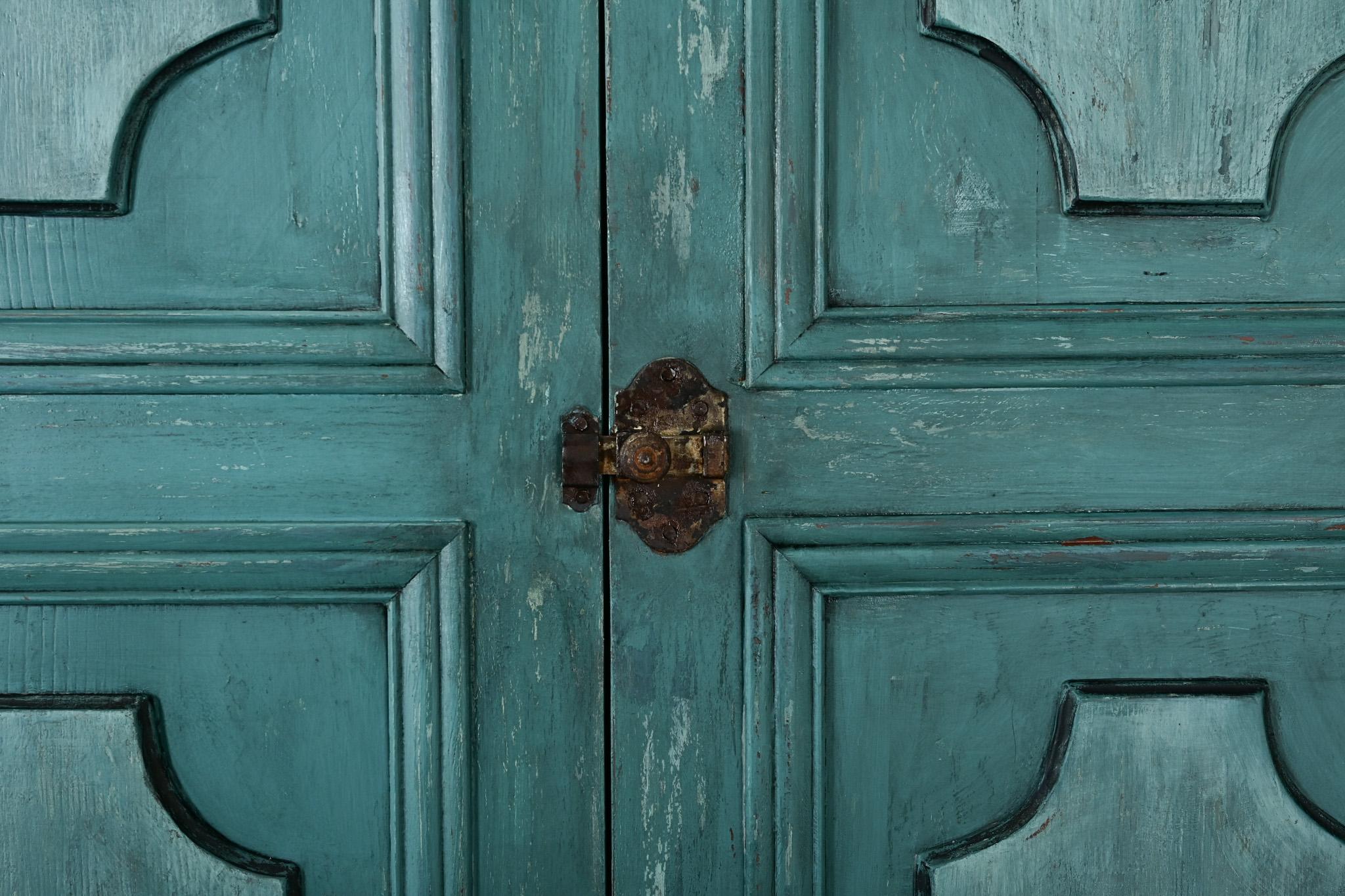 Pin Armoire peinte par Redproduction