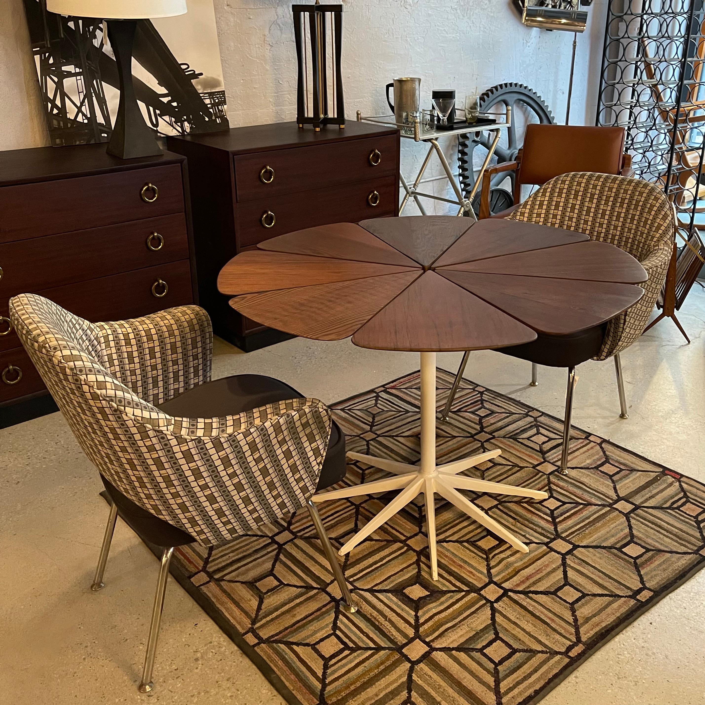 Enameled Redwood Petal Dining Table By Richard Schultz For Knoll For Sale