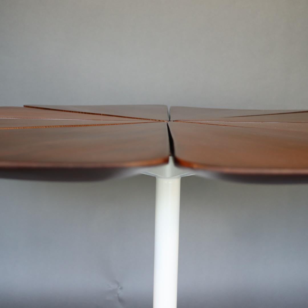 Redwood Petal Dining Table by Richard Shultz for Knoll In Excellent Condition In San Diego, CA
