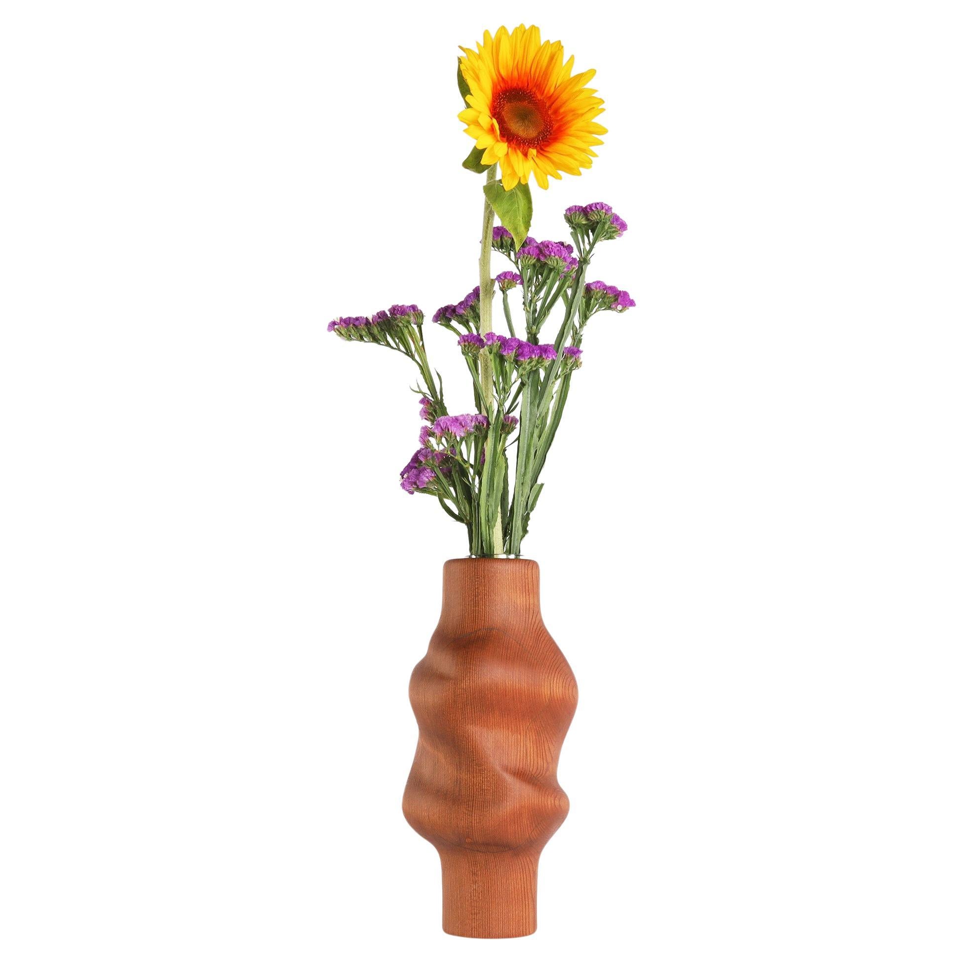 Redwood Svitok Vase aus wiederverwendetem Holz im Angebot