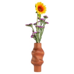 Redwood Svitok Vase in reclaimed wood