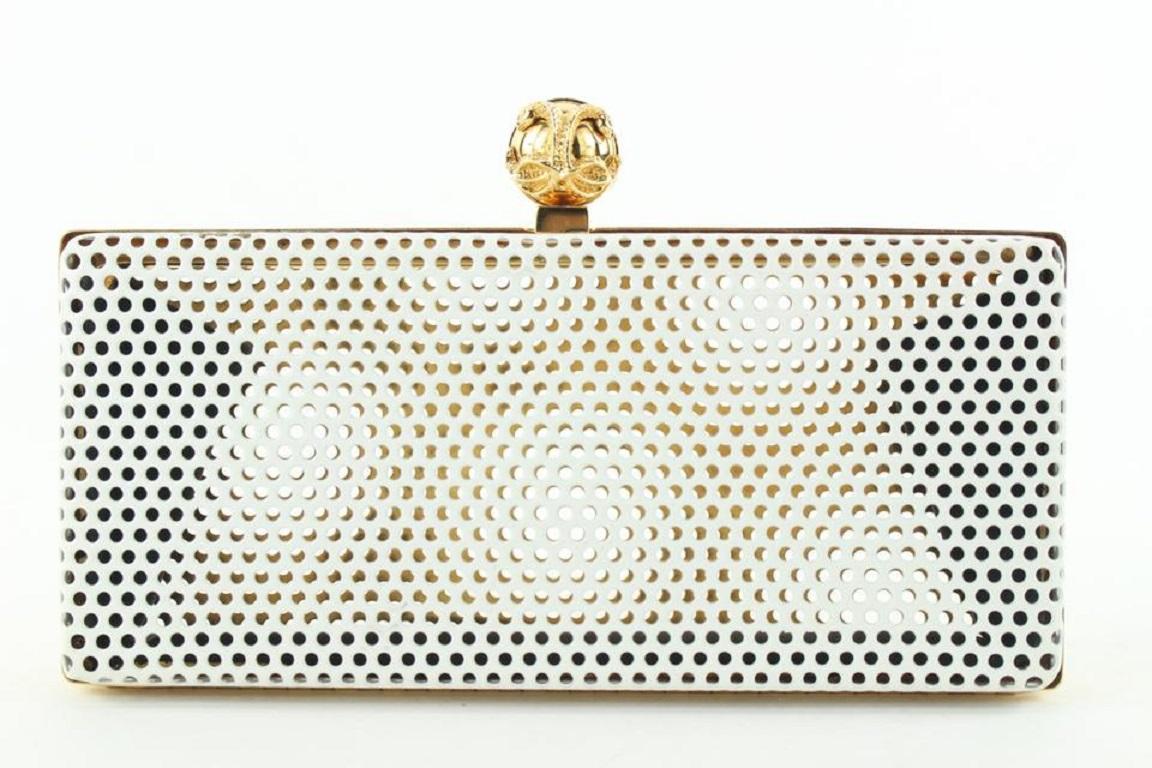 Reece Hudson Gold x White Perforated Metal Kisslock Minaudiere Clutch Bag In Good Condition For Sale In Dix hills, NY