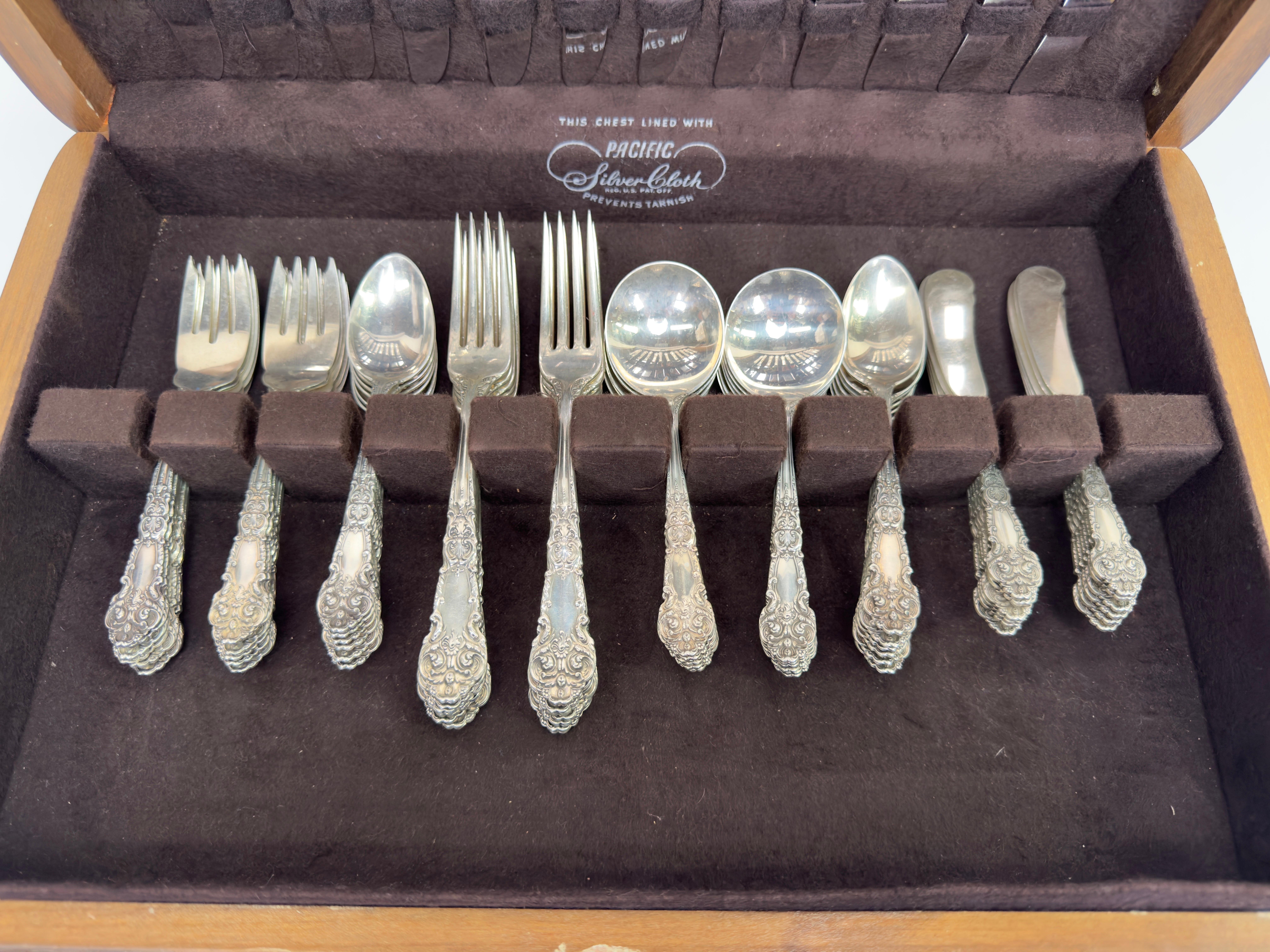 20th Century Reed and Barton Art Nouveau Serling Silver Dinner Flatware set, 72 Pcs