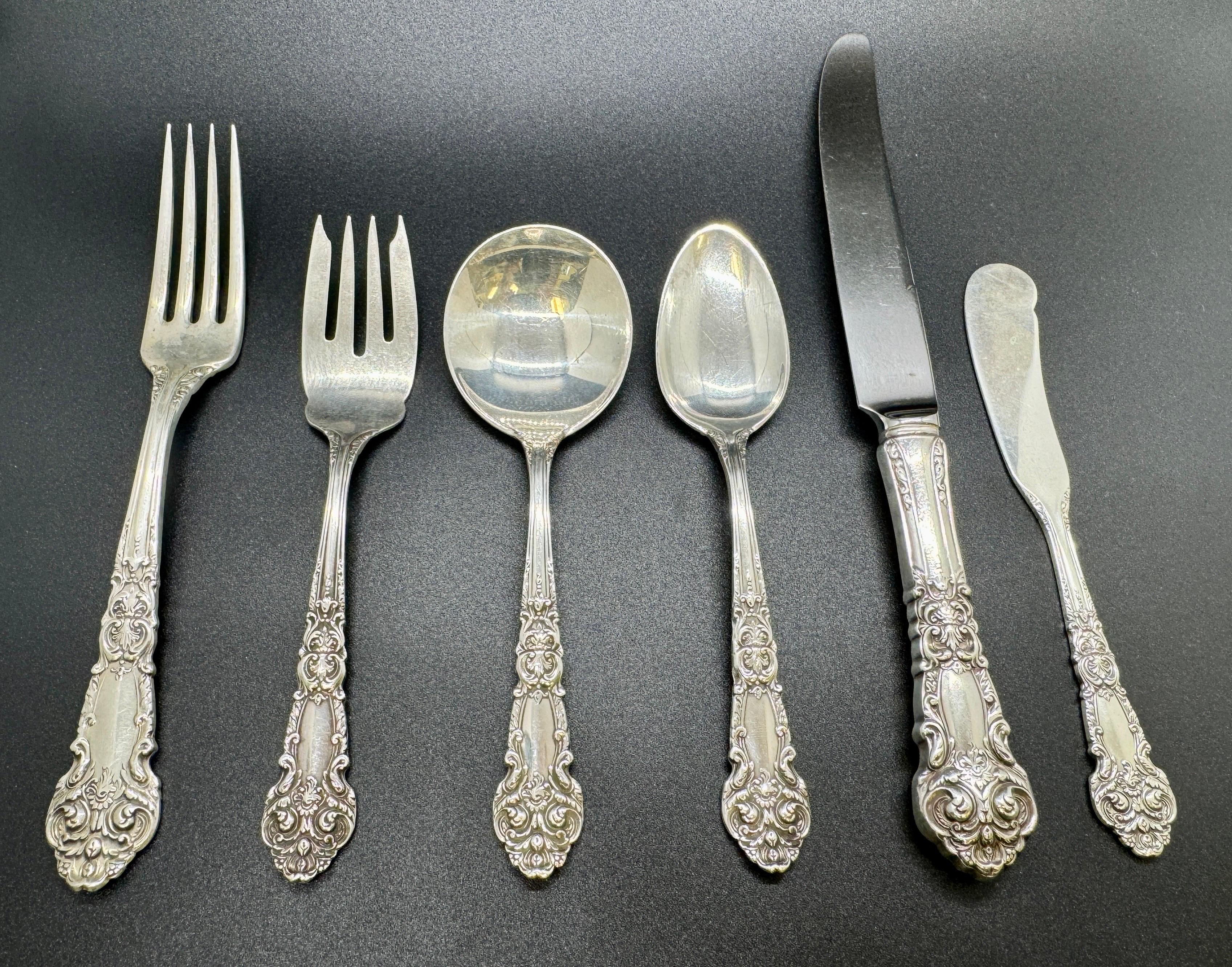 Reed and Barton Art Nouveau Serling Silver Dinner Flatware set, 72 Pcs 1