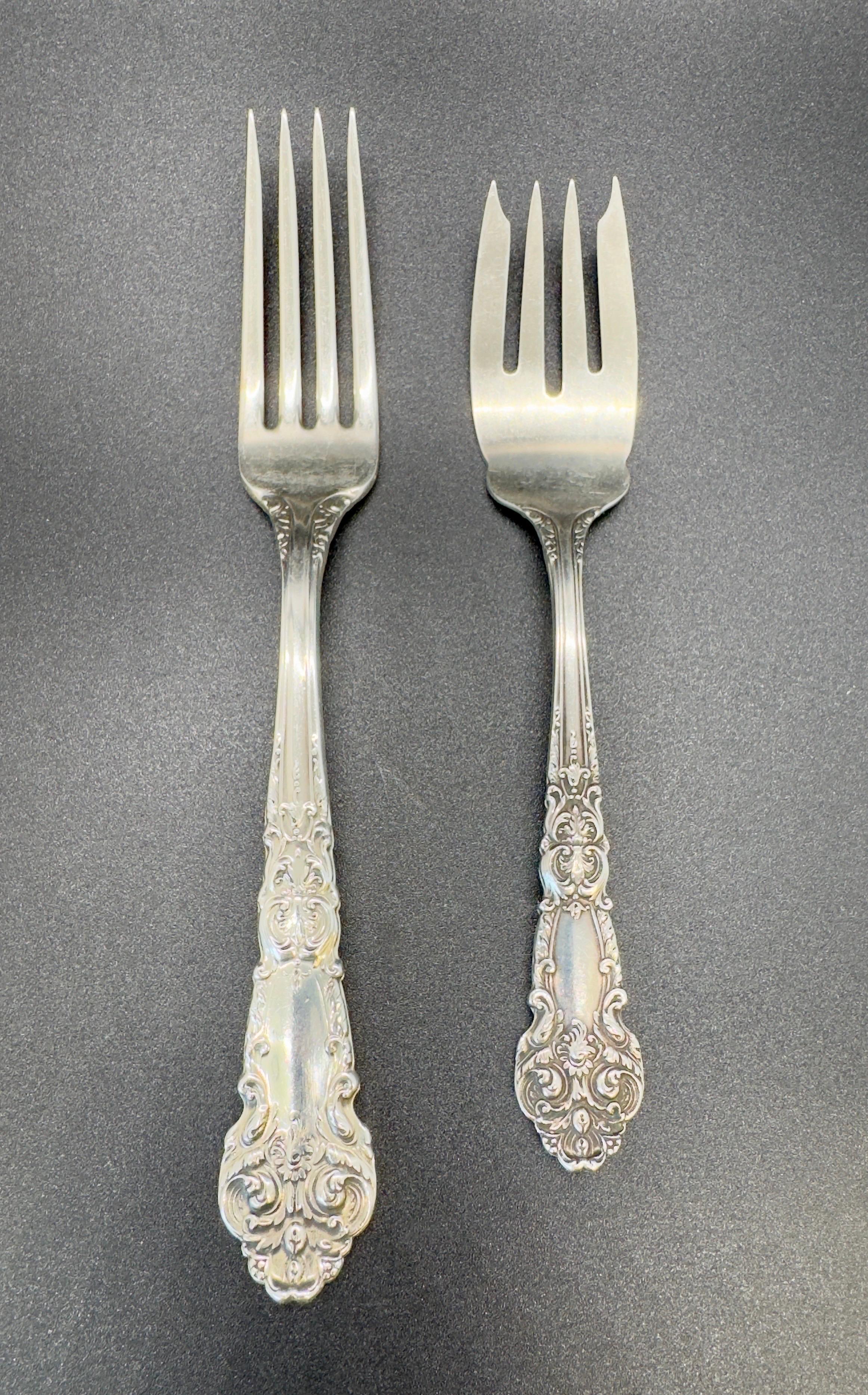 Reed and Barton Art Nouveau Serling Silver Dinner Flatware set, 72 Pcs 2