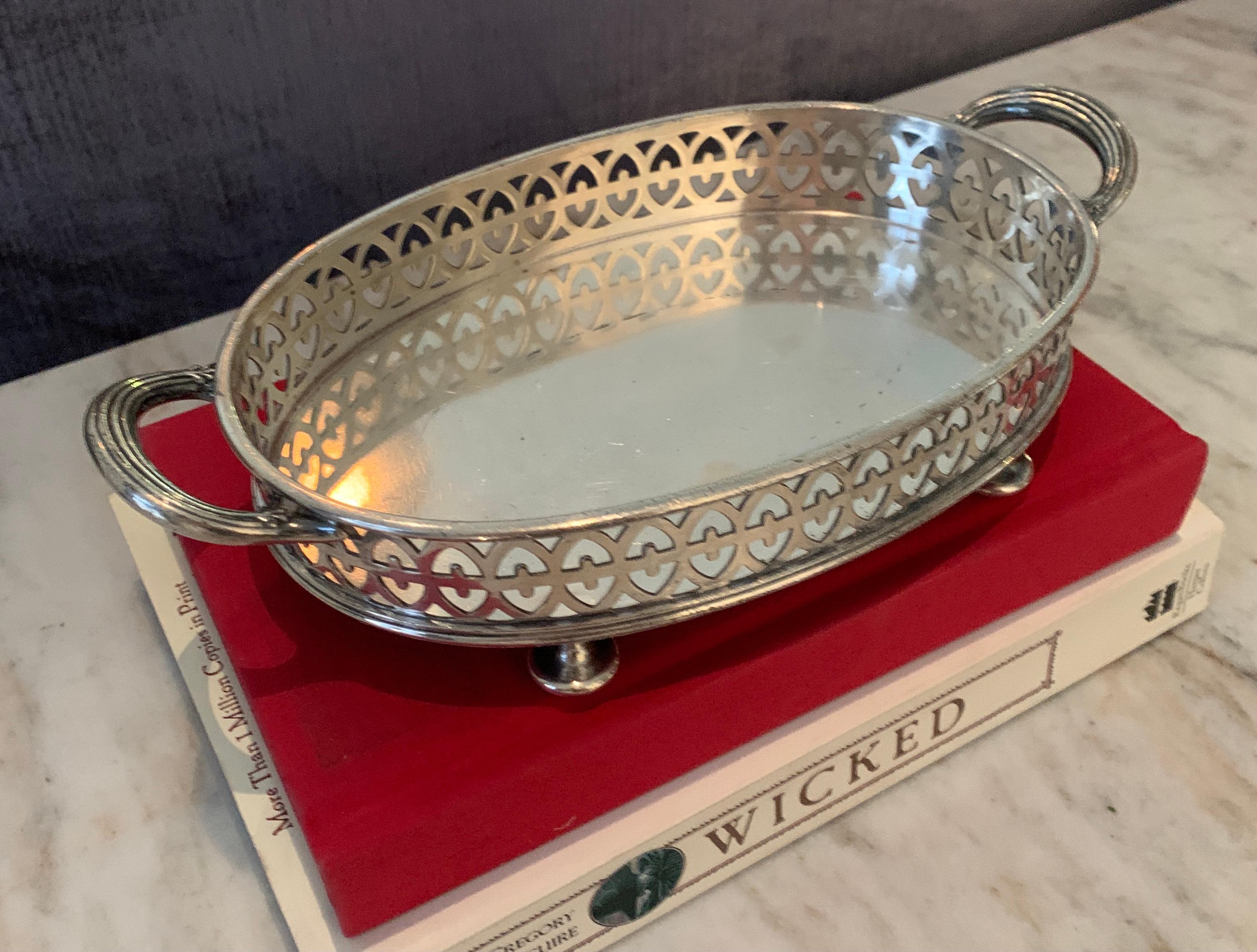 Reed and Barton Silver Gallery Tray with Handles In Good Condition For Sale In Los Angeles, CA